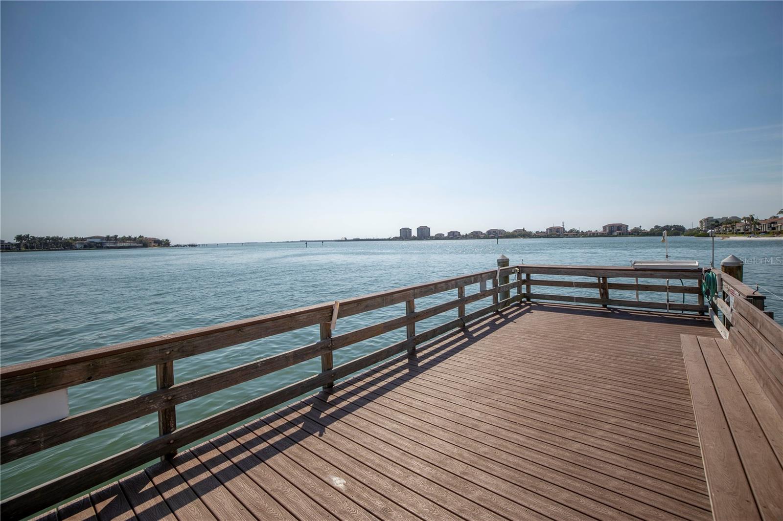 BAYWAY ISLES POINT BRITTANY FIVE - Residential