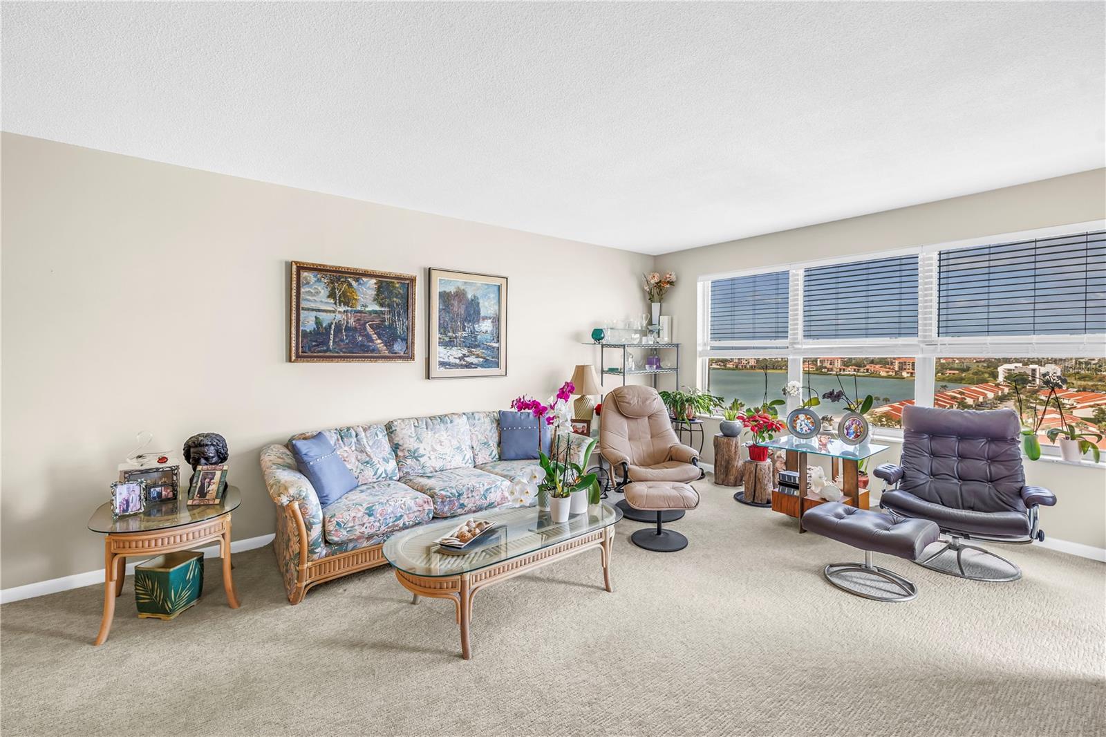 BAYWAY ISLES POINT BRITTANY FIVE - Residential