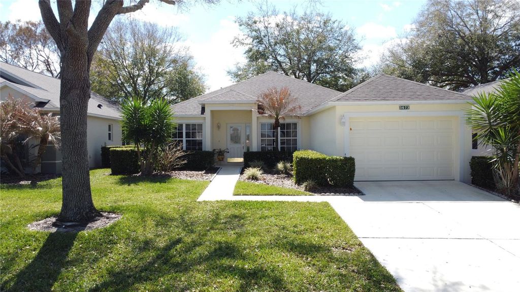 Photo of 3673 Rollingbrook Street, Clermont, FL 34711 (MLS # G5108368)