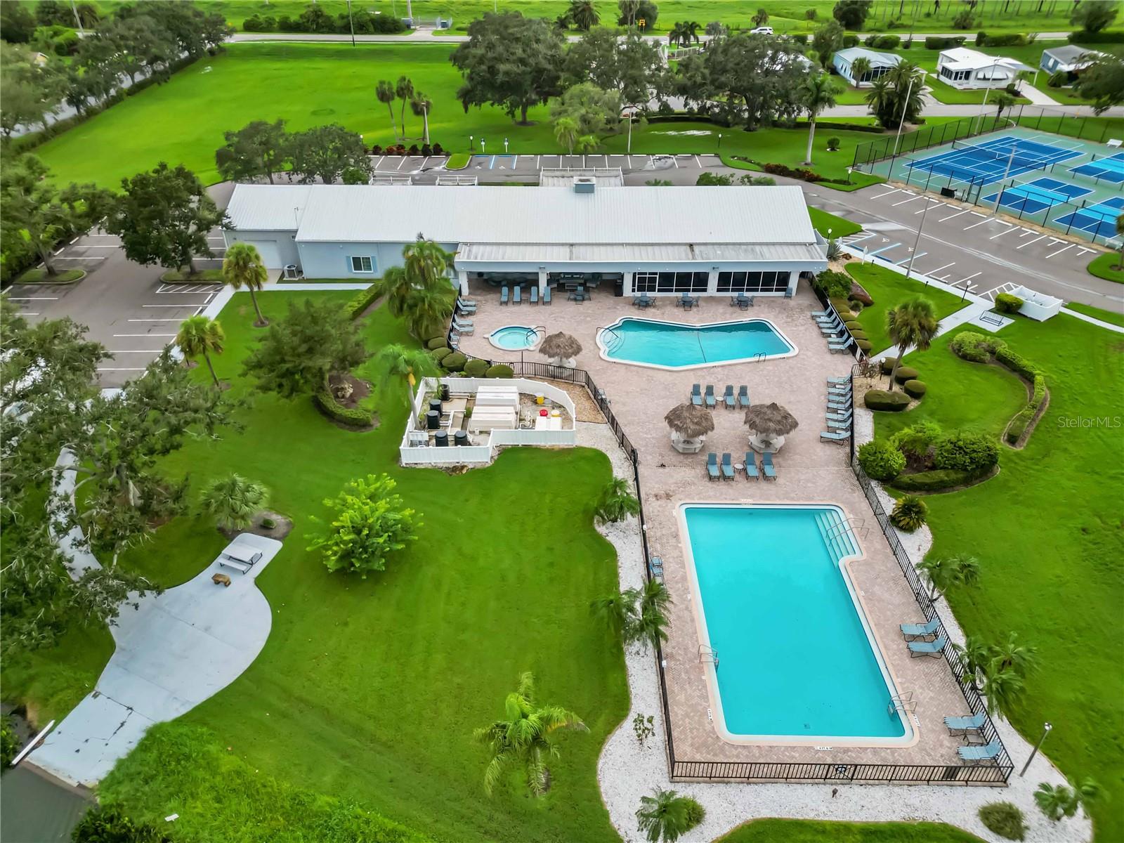 IMPERIAL LAKES ESTATES UNIT III - Residential