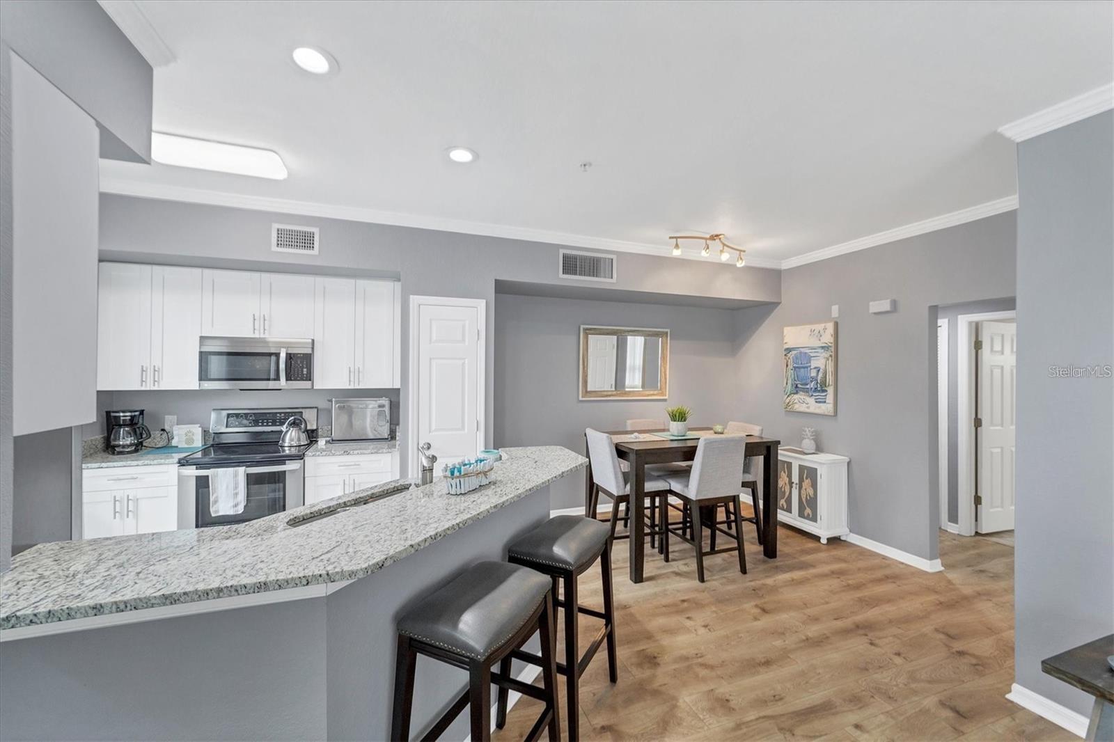 ADMIRALS WALK - Residential Lease
