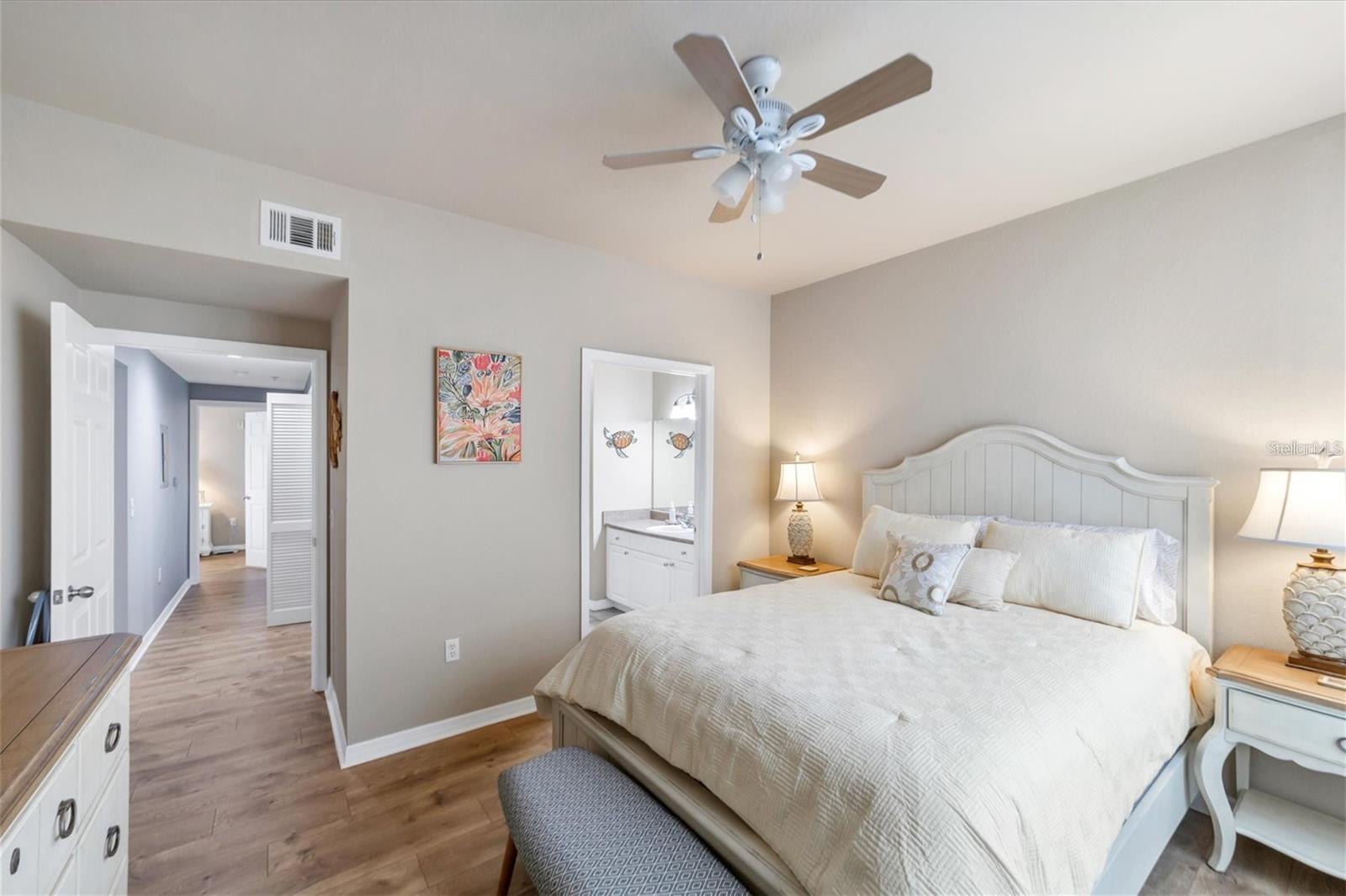 ADMIRALS WALK - Residential Lease