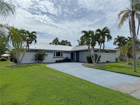 Photo of 3014 Guadalupe Drive, Punta Gorda, FL 33950 (MLS # C7514648)