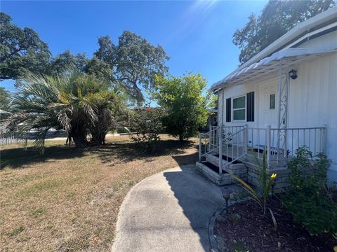 A home in BROOKSVILLE