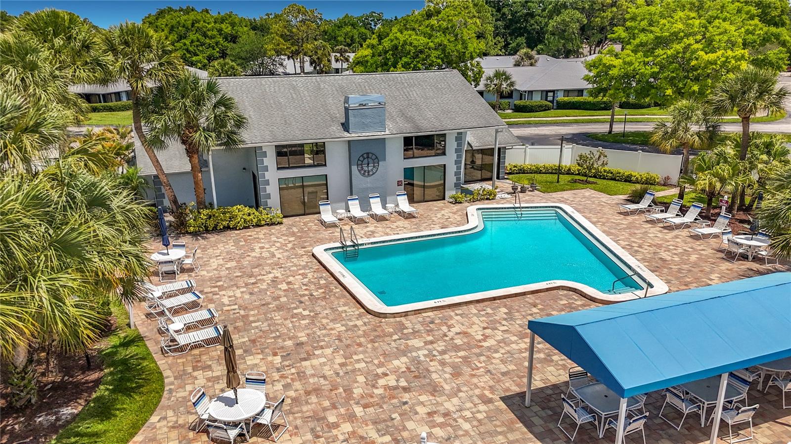 2733 COUNTRYSIDE BOULEVARD 105