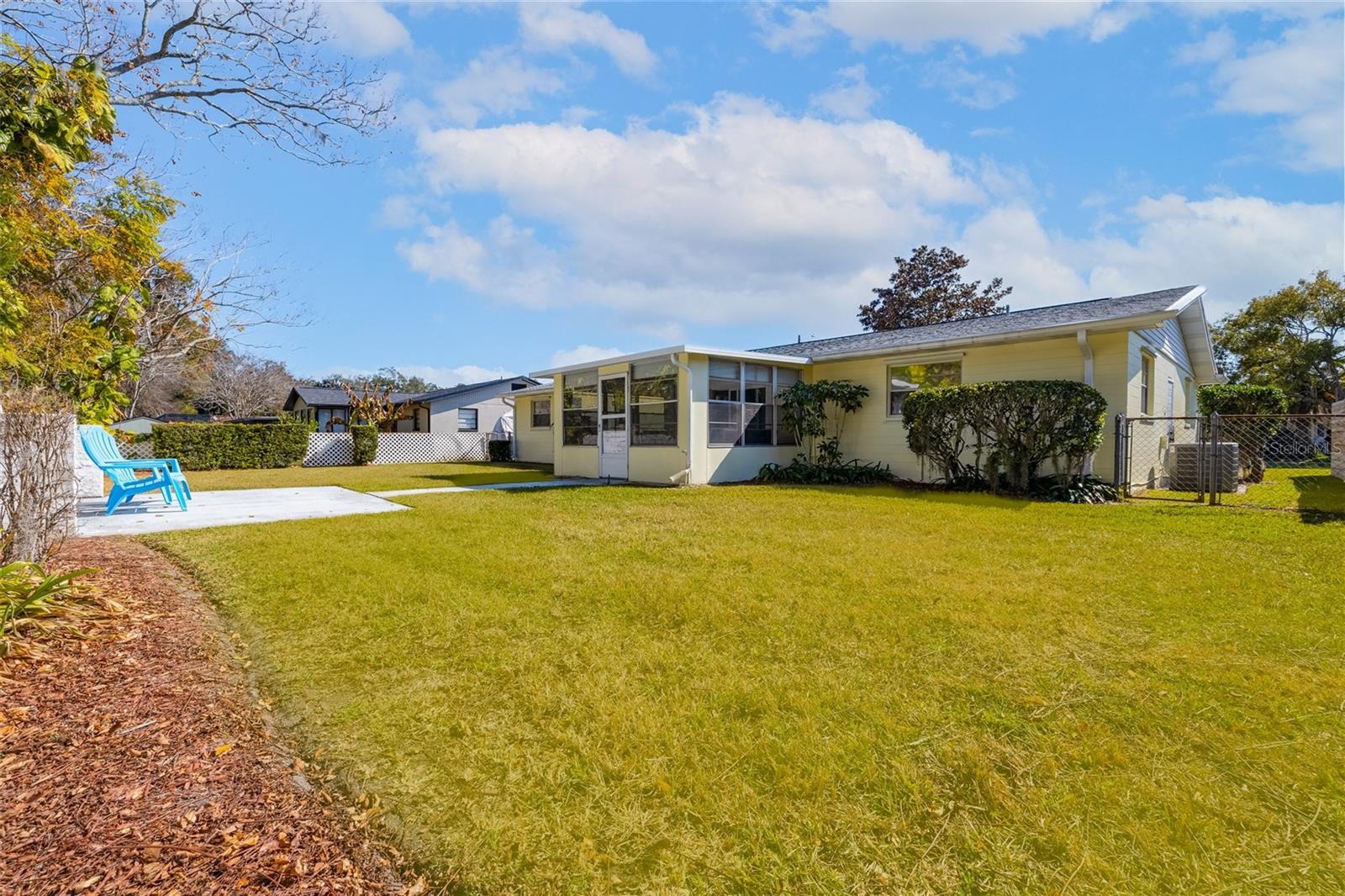 LANTERN PARK UNITS 01 & 02 - Residential