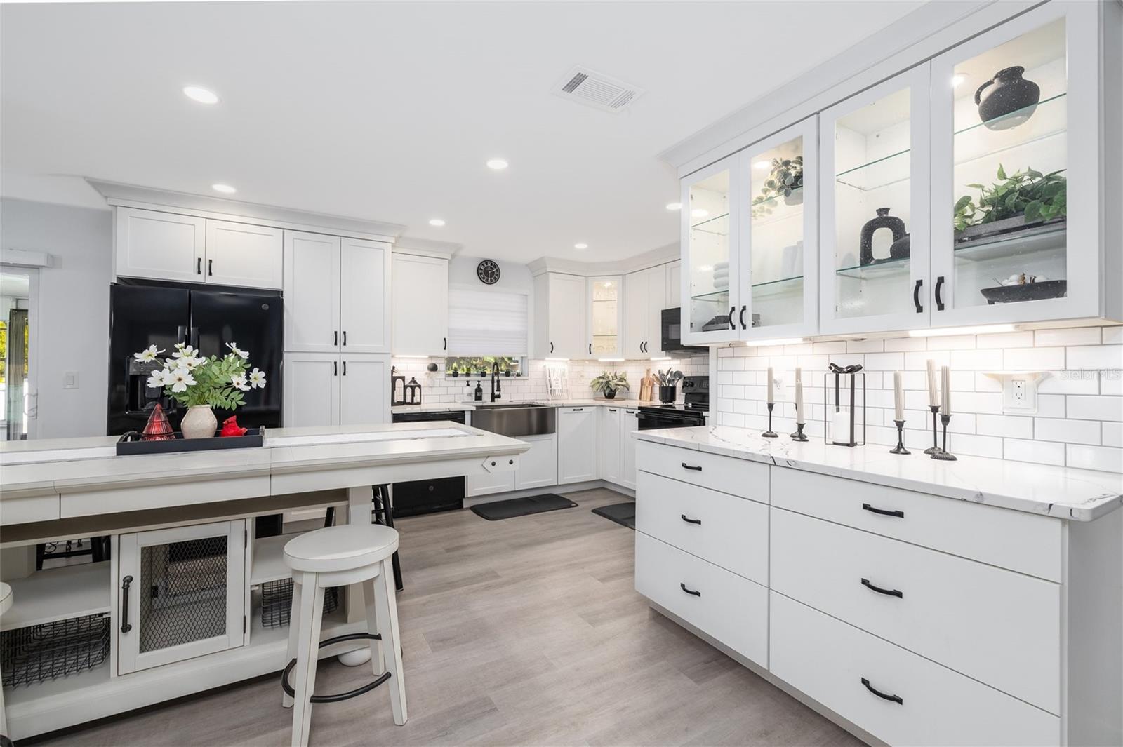 LANTERN PARK UNITS 01 & 02 - Residential