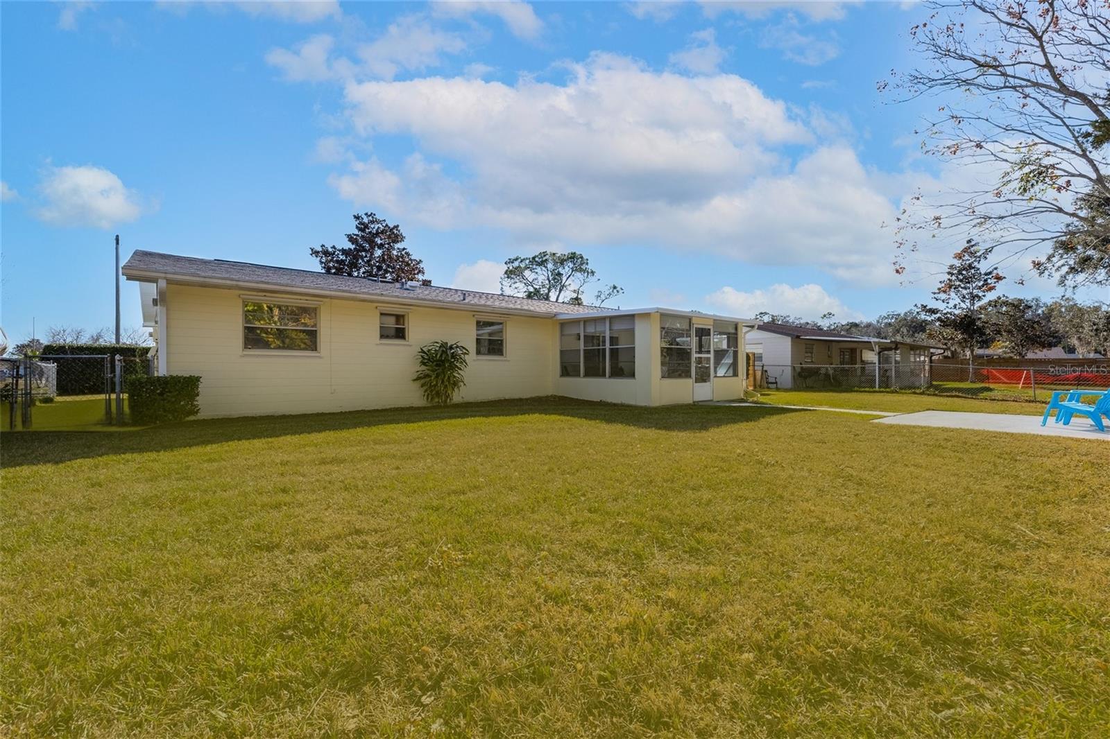 LANTERN PARK UNITS 01 & 02 - Residential