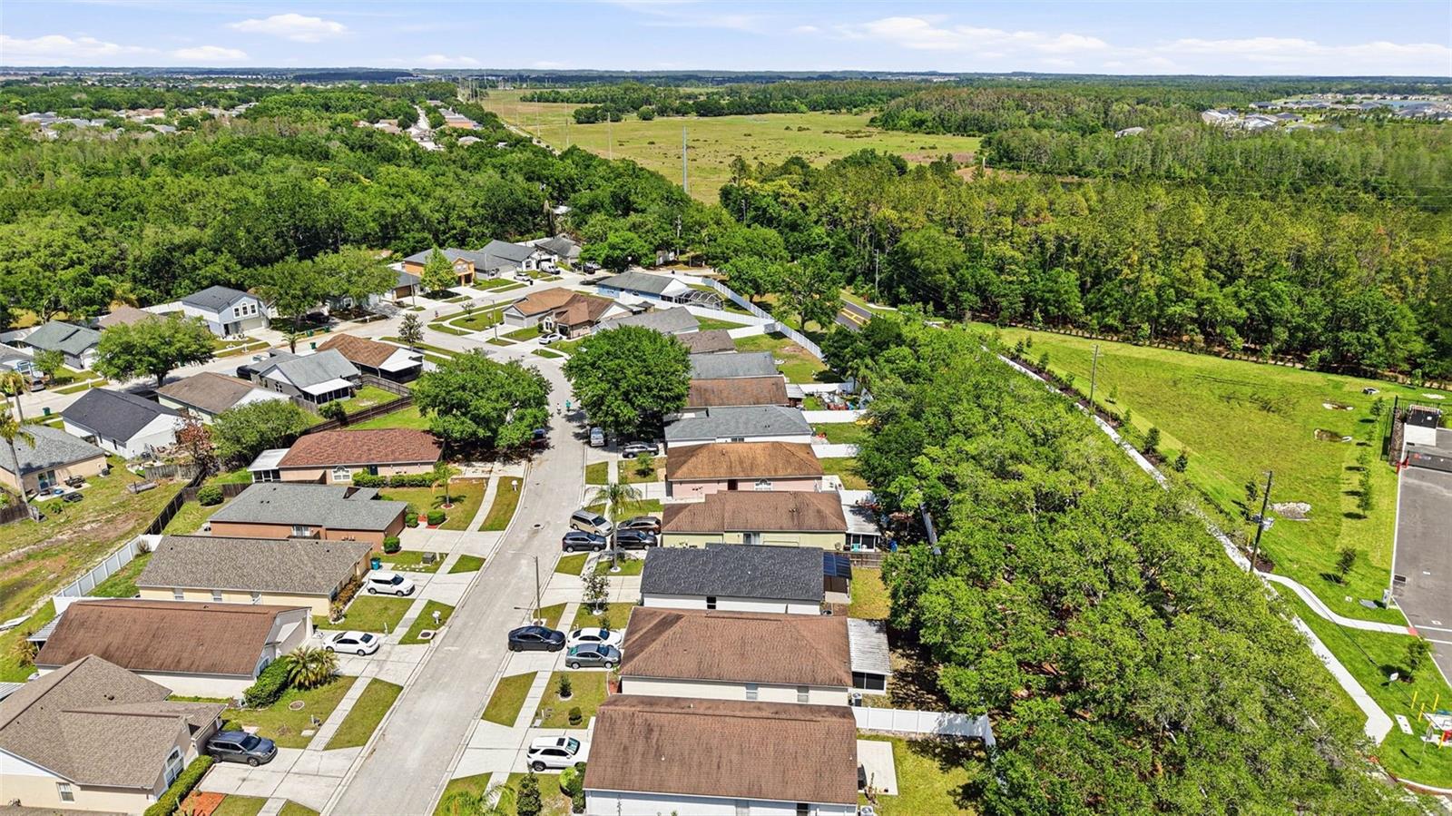 PINE RIDGE - Residential