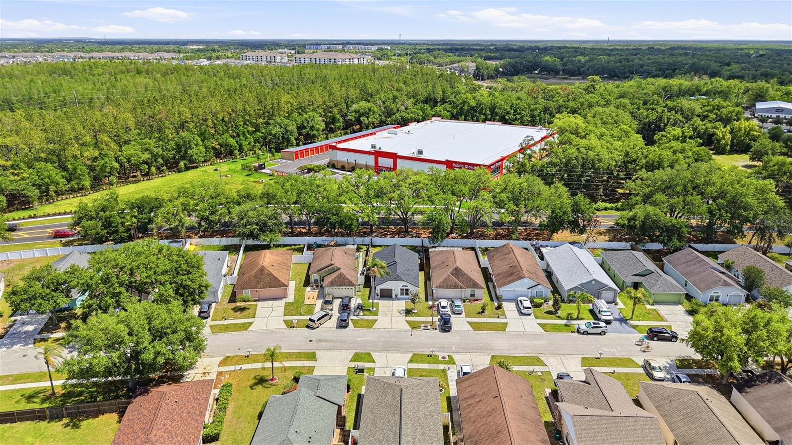 PINE RIDGE - Residential