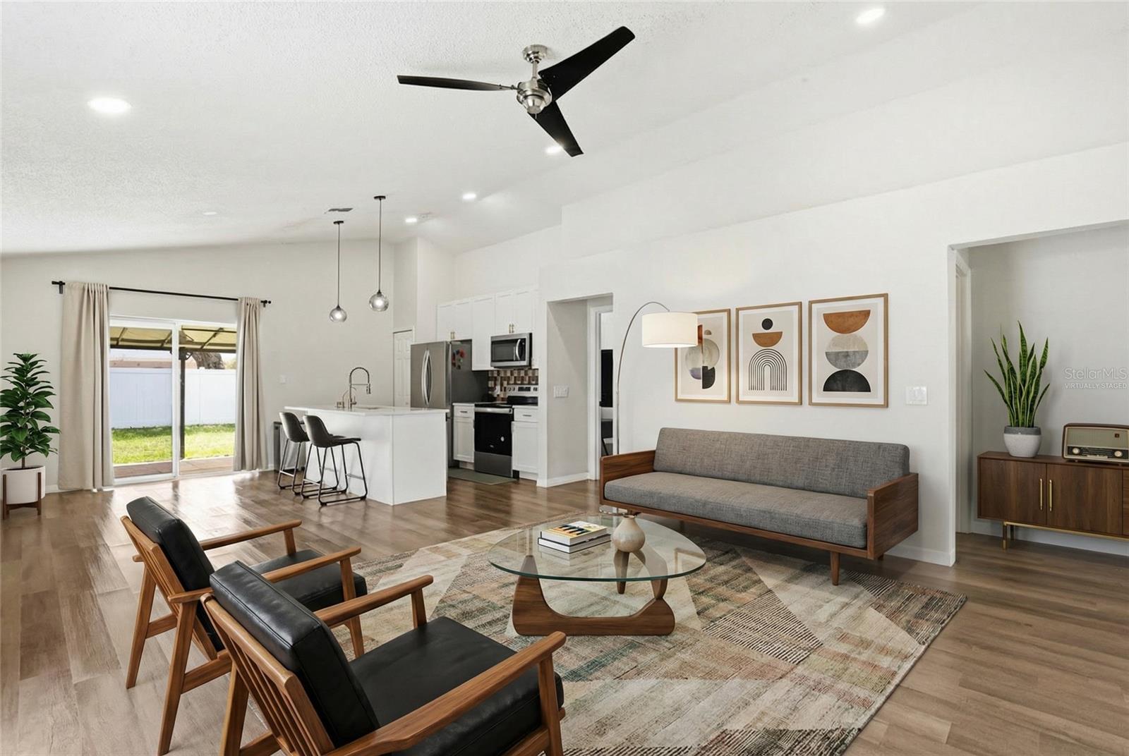 PINE RIDGE - Residential