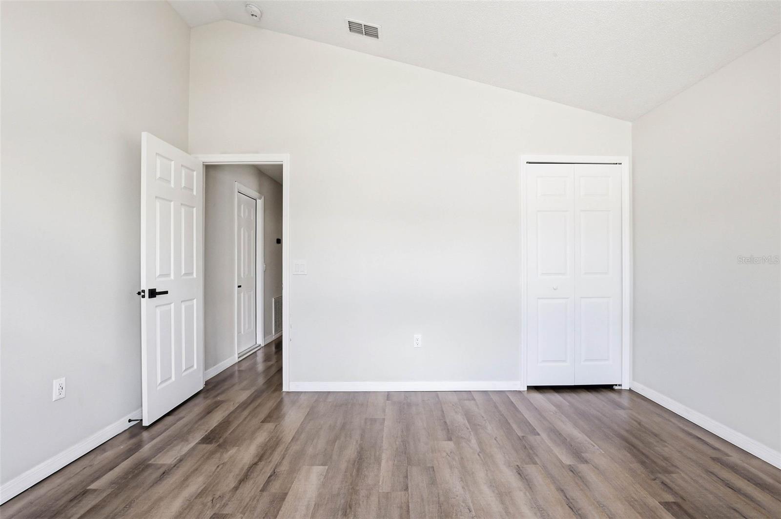 PINE RIDGE - Residential