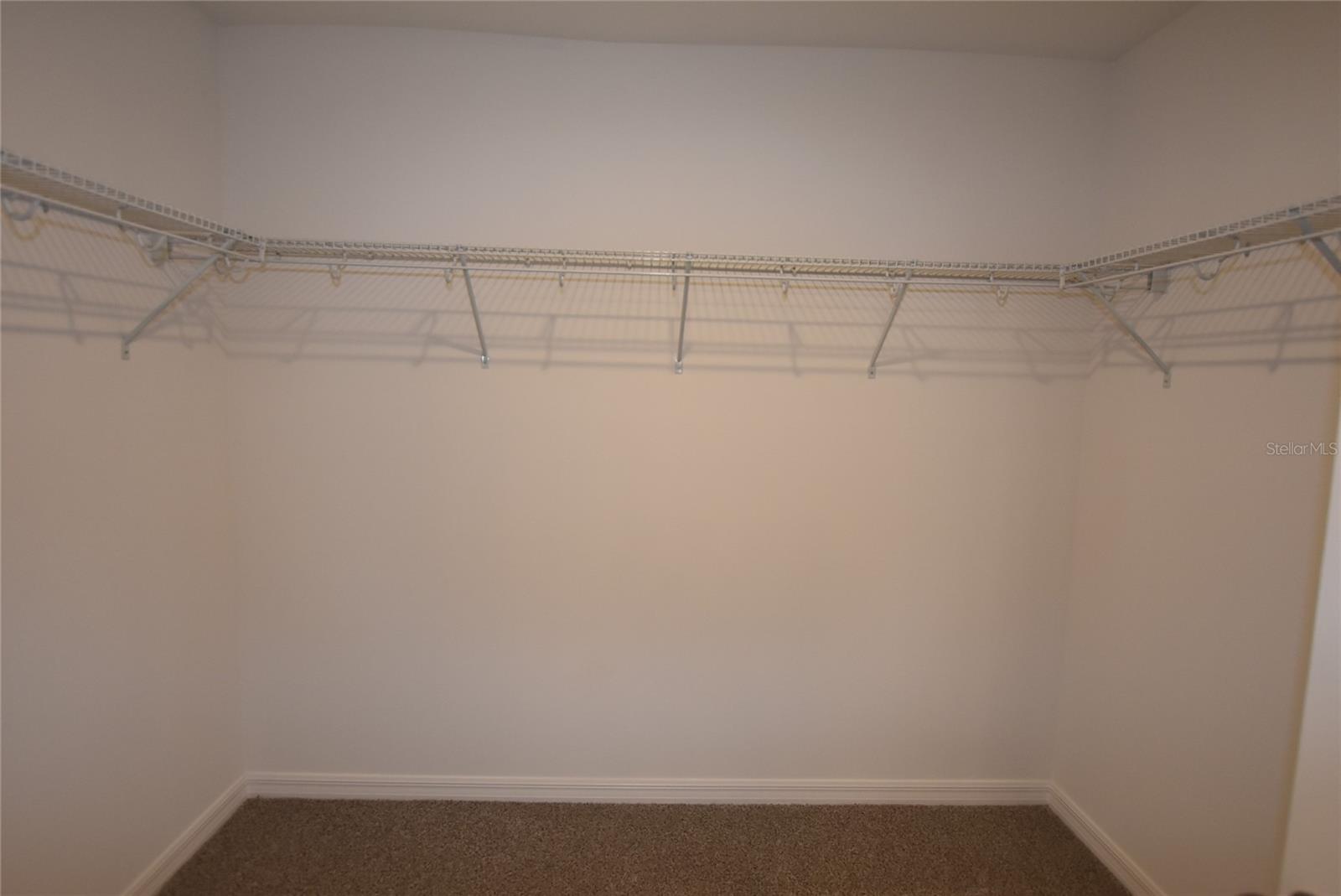 TRINITY LAKES PHASE 4 - Residential Lease