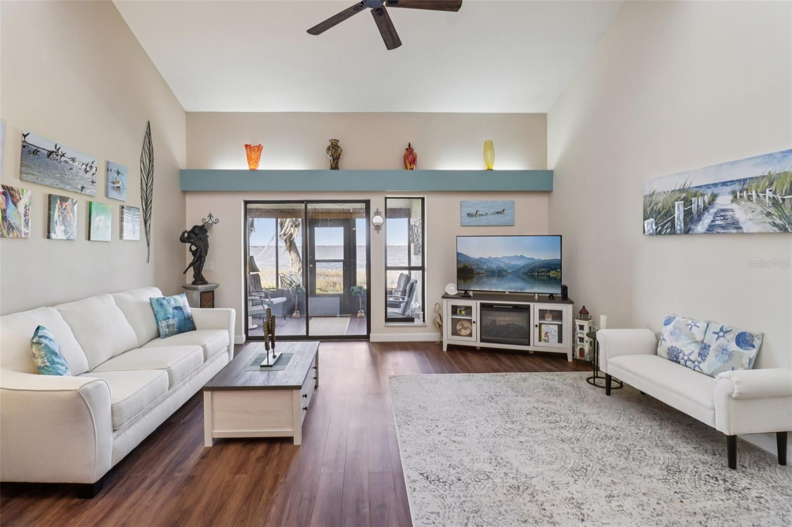 TAVARES CYPRESS COVE CONDO - Residential