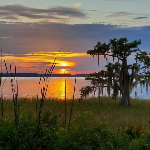 2225 CYPRESS COURT 2C TAVARES FL 32778