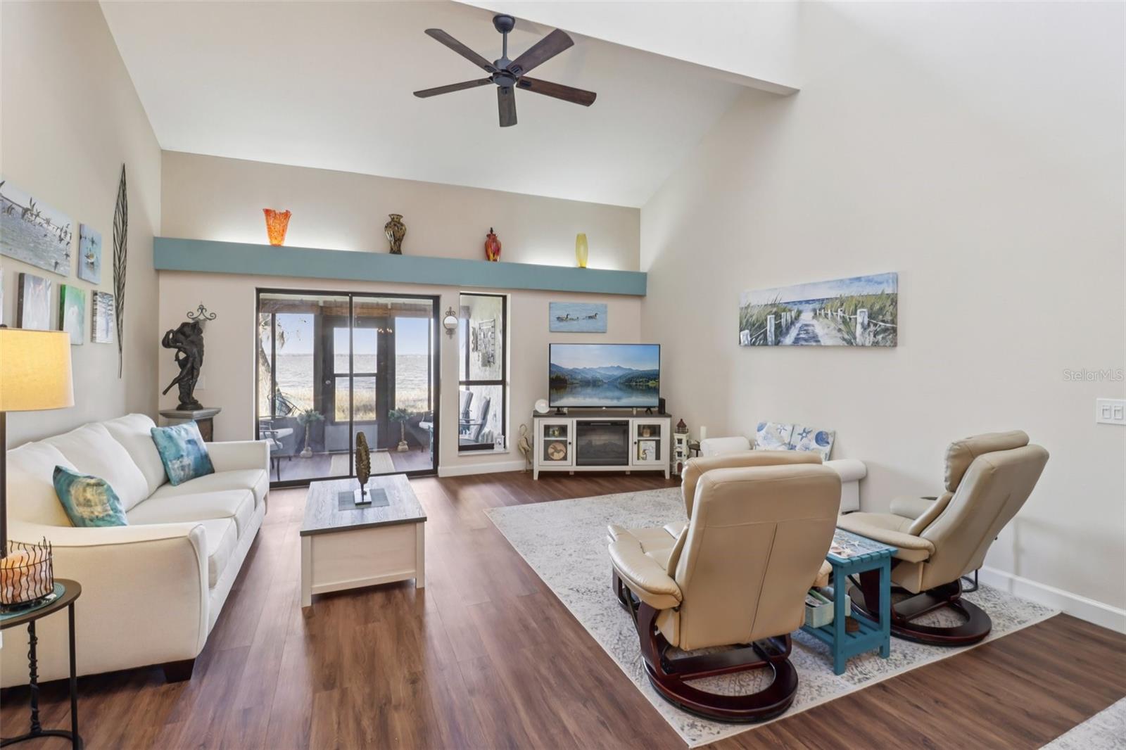 TAVARES CYPRESS COVE CONDO - Residential