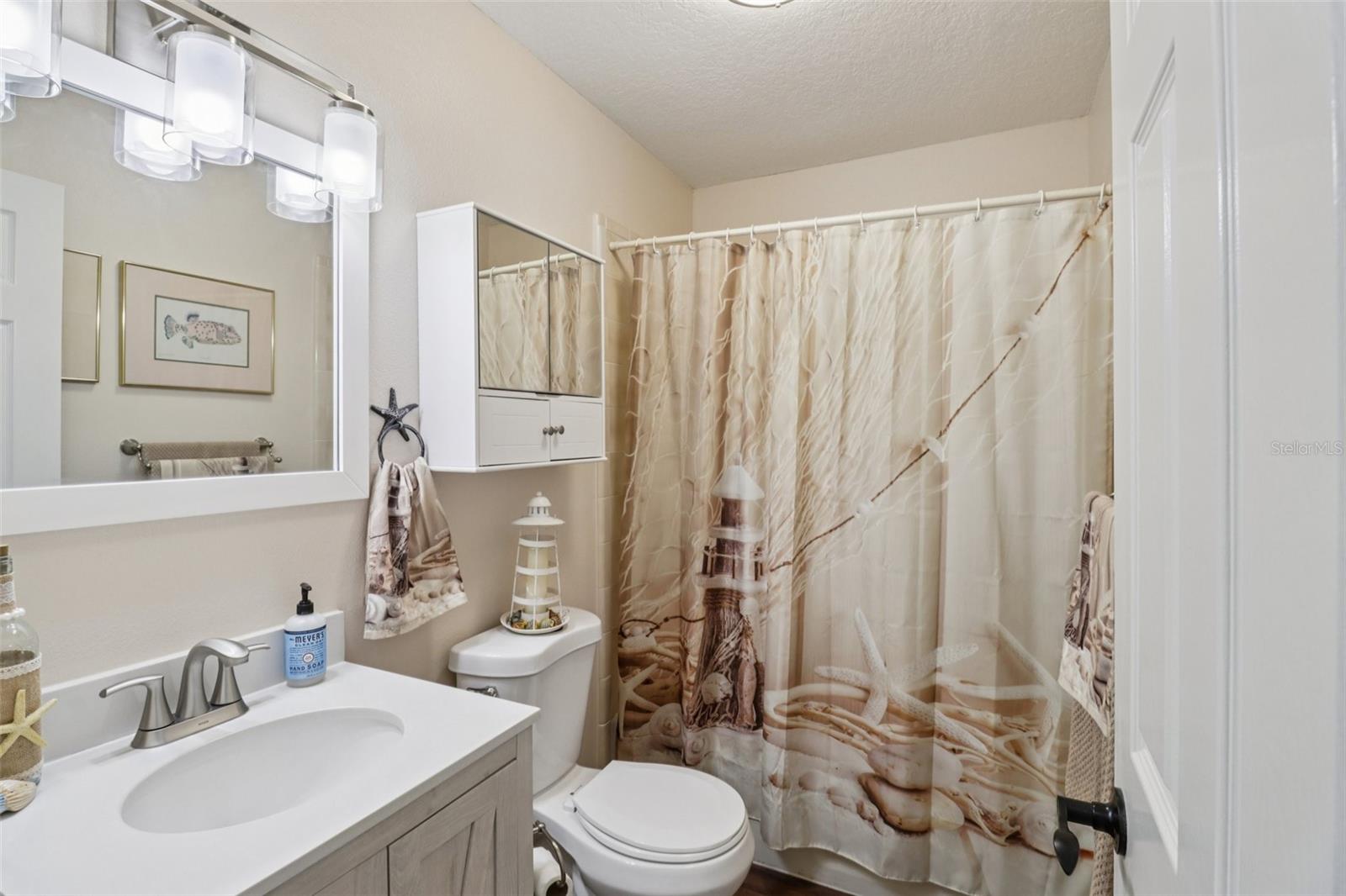 TAVARES CYPRESS COVE CONDO - Residential
