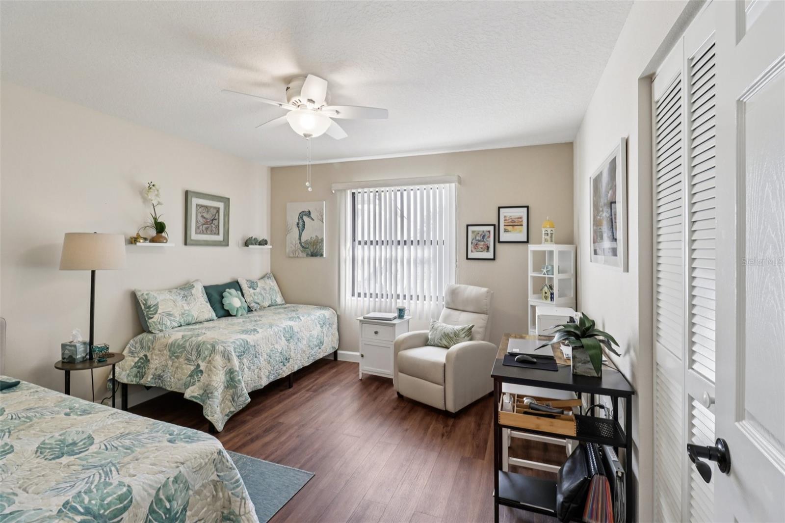 TAVARES CYPRESS COVE CONDO - Residential