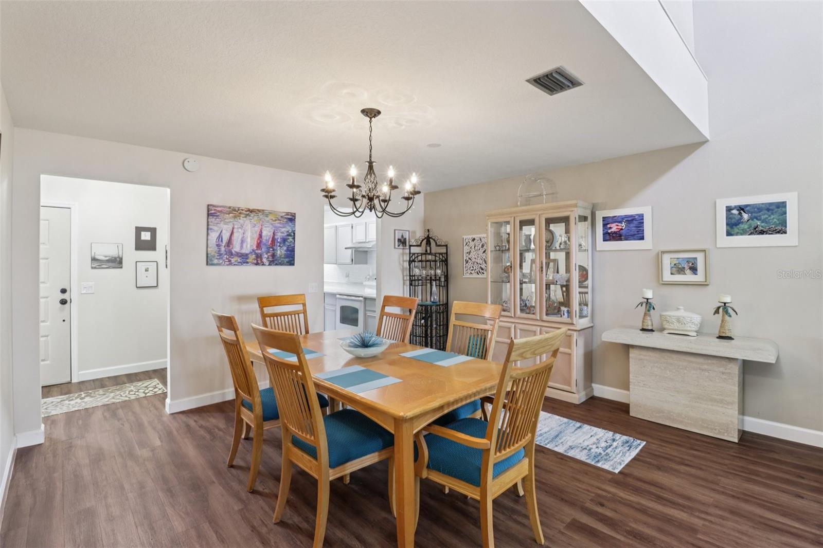 TAVARES CYPRESS COVE CONDO - Residential