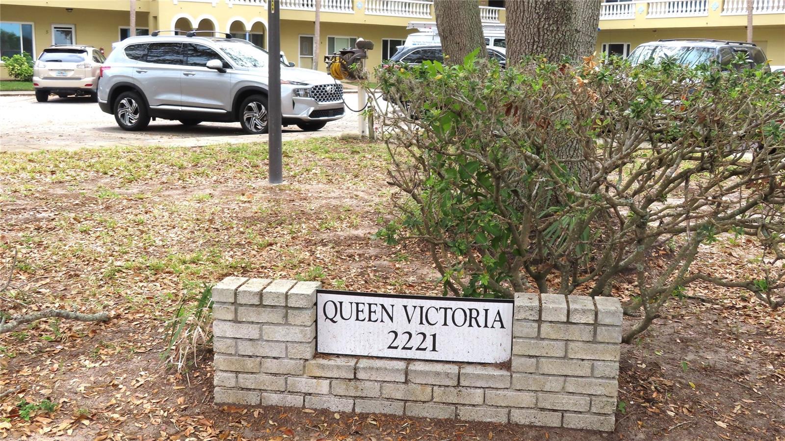 2221 NORWEGIAN DRIVE 43