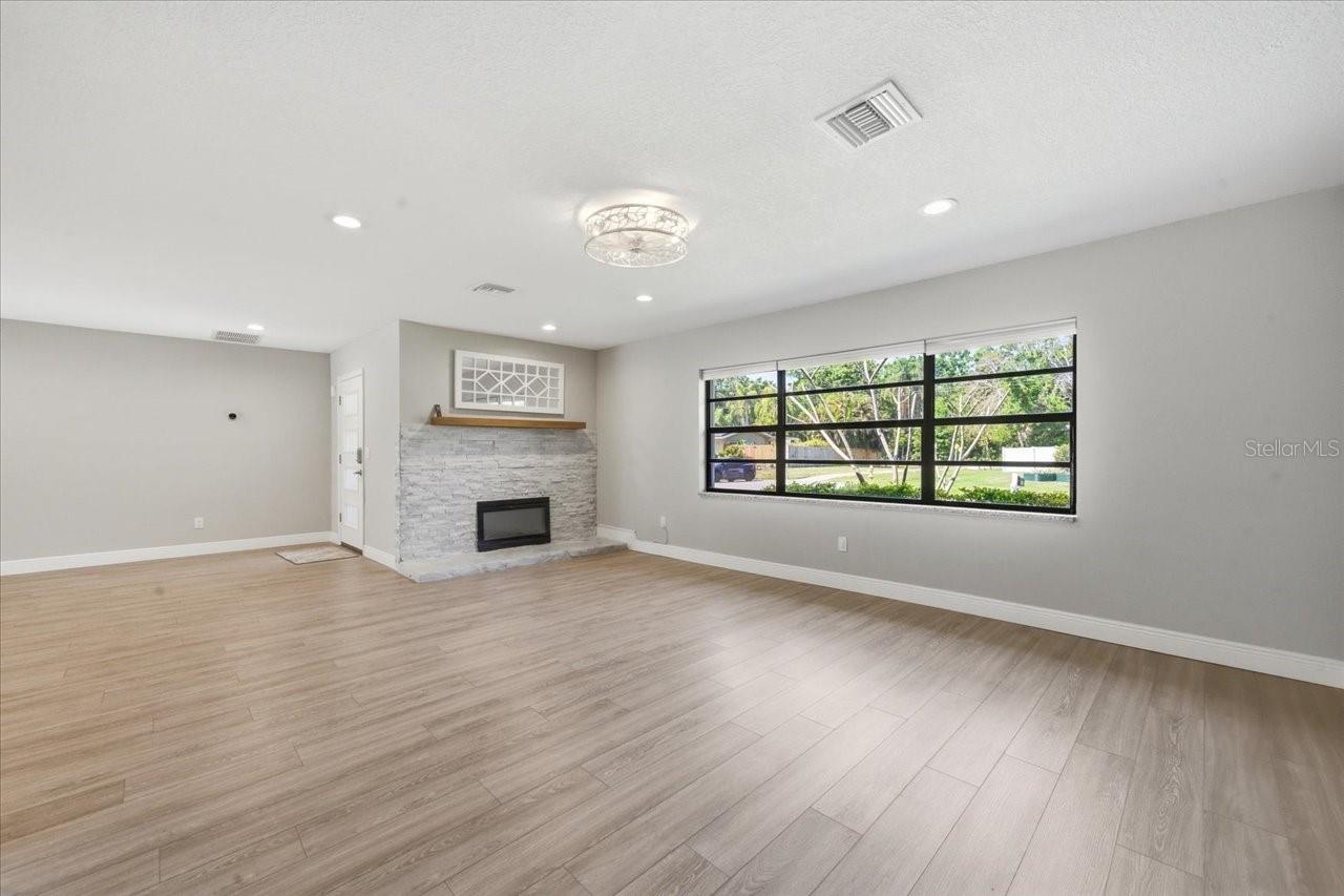 IDLEWILD ESTATES - Residential