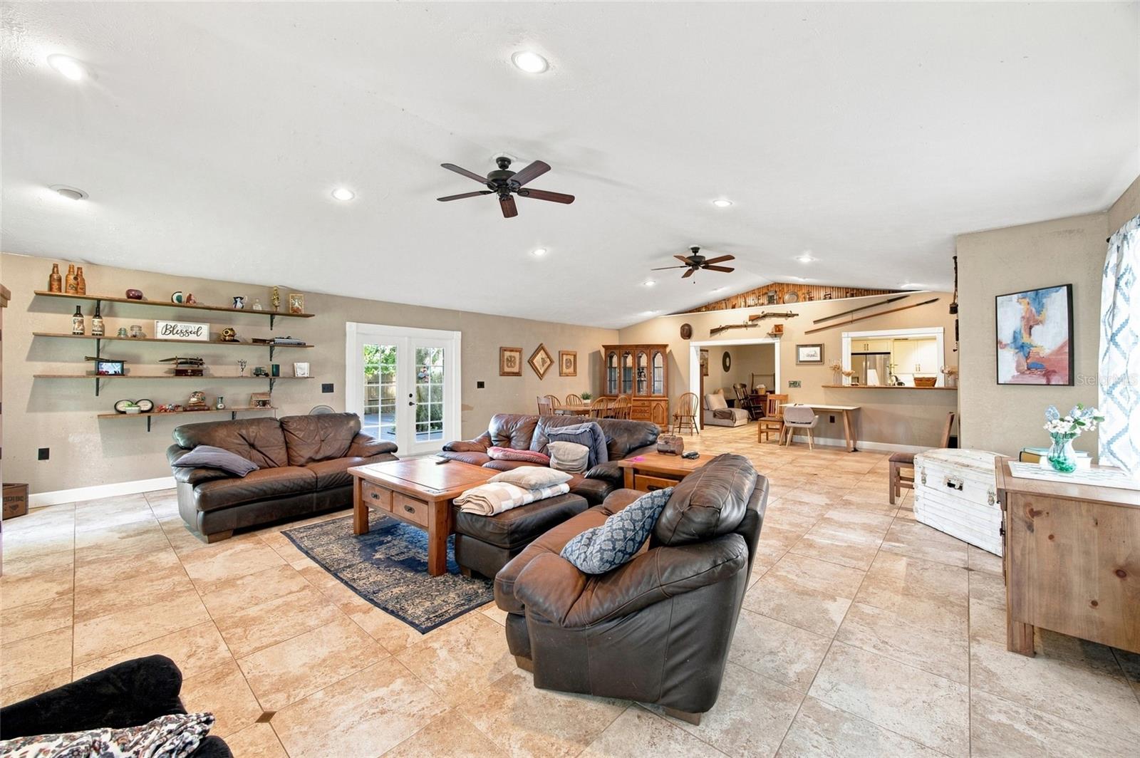 5111 RAWLS ROAD