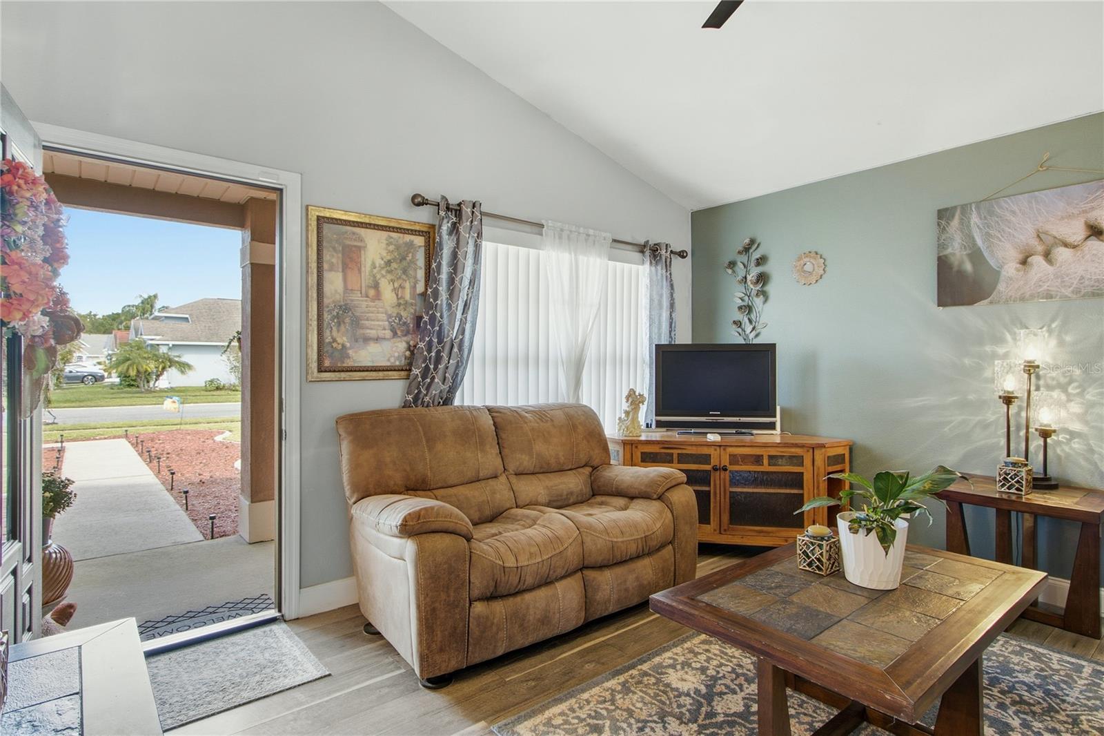 10881 BROWN TROUT CIRCLE