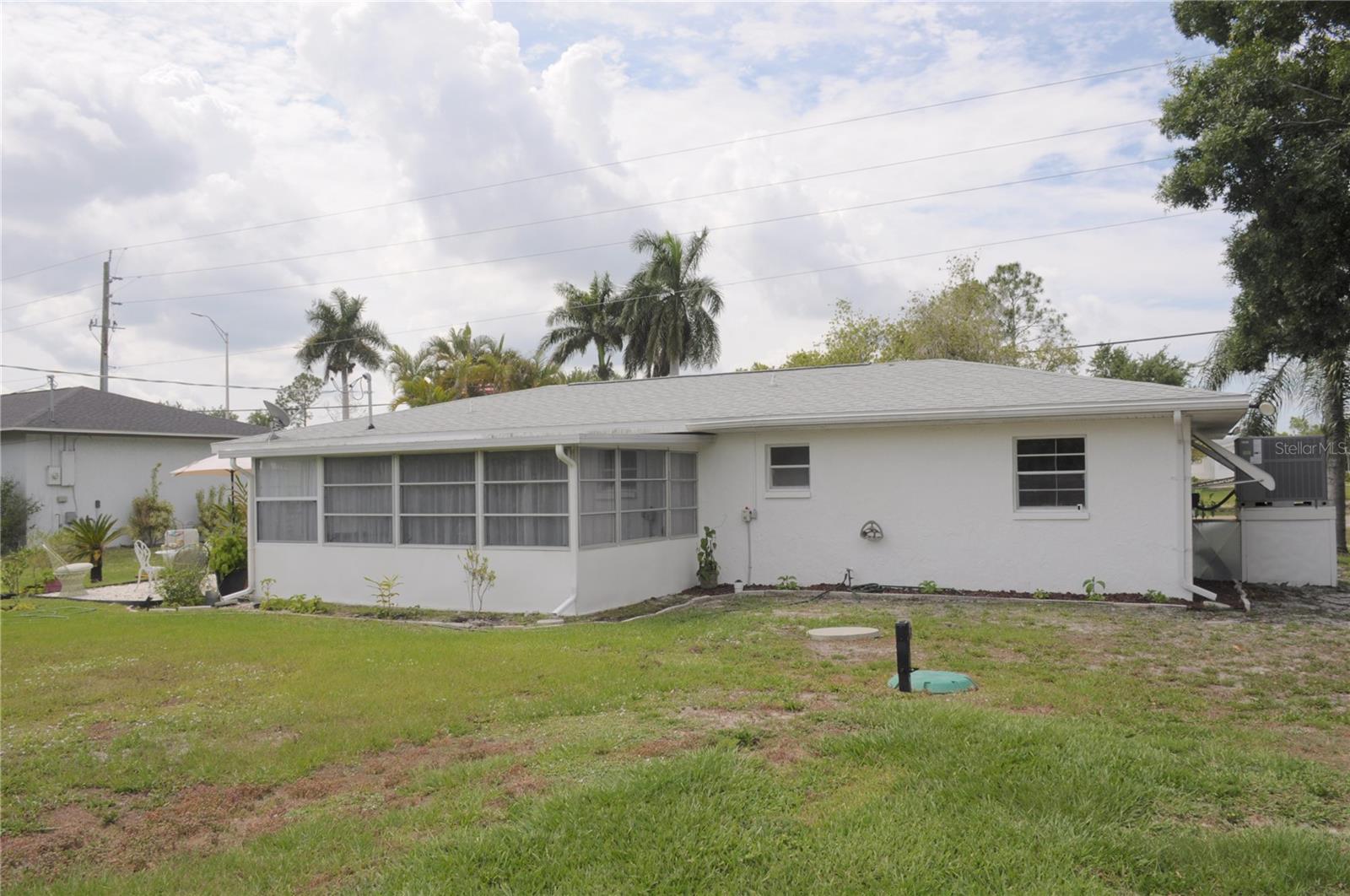 CHARLOTTE PARK - Residential