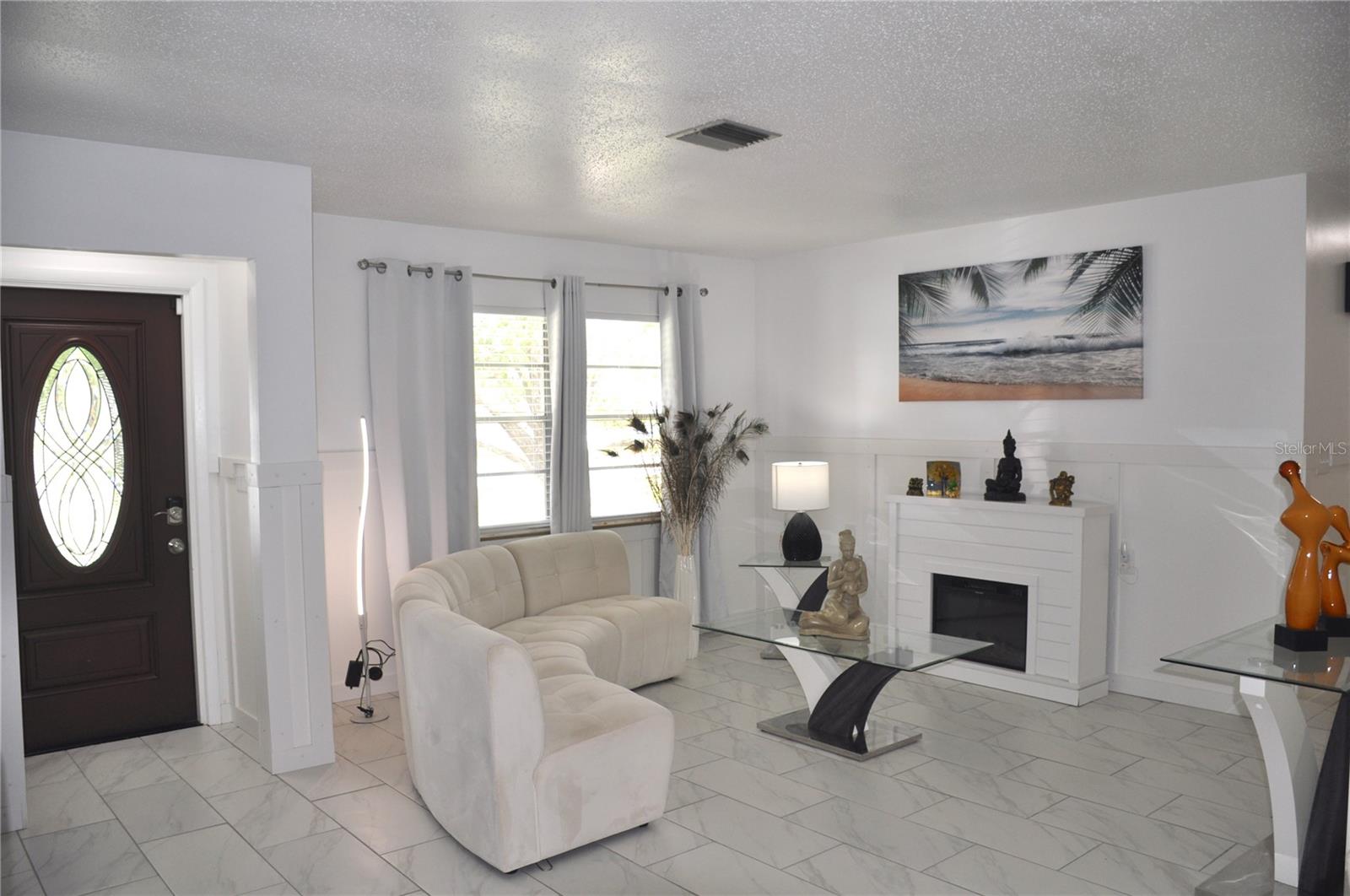 CHARLOTTE PARK - Residential