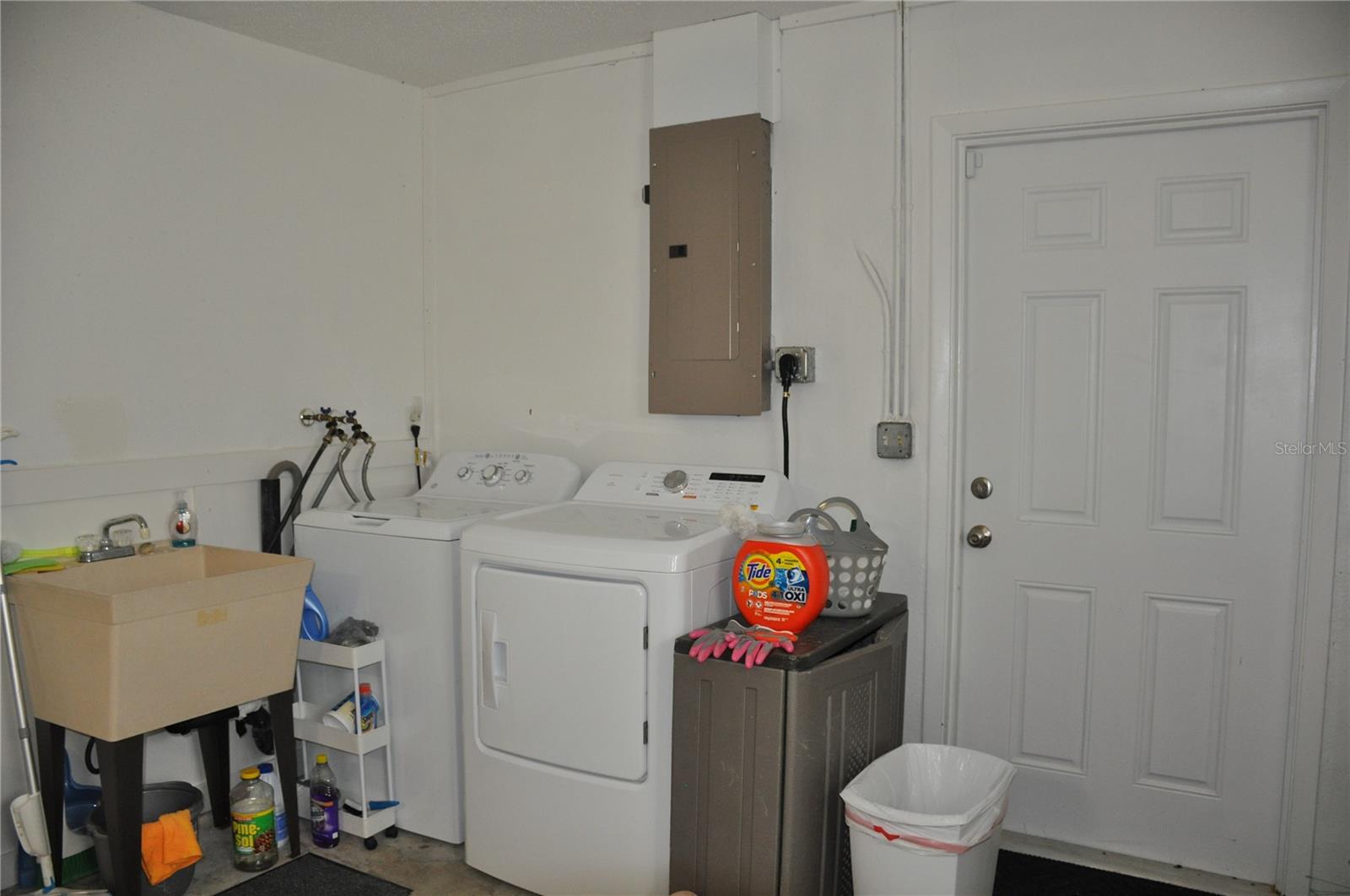 CHARLOTTE PARK - Residential