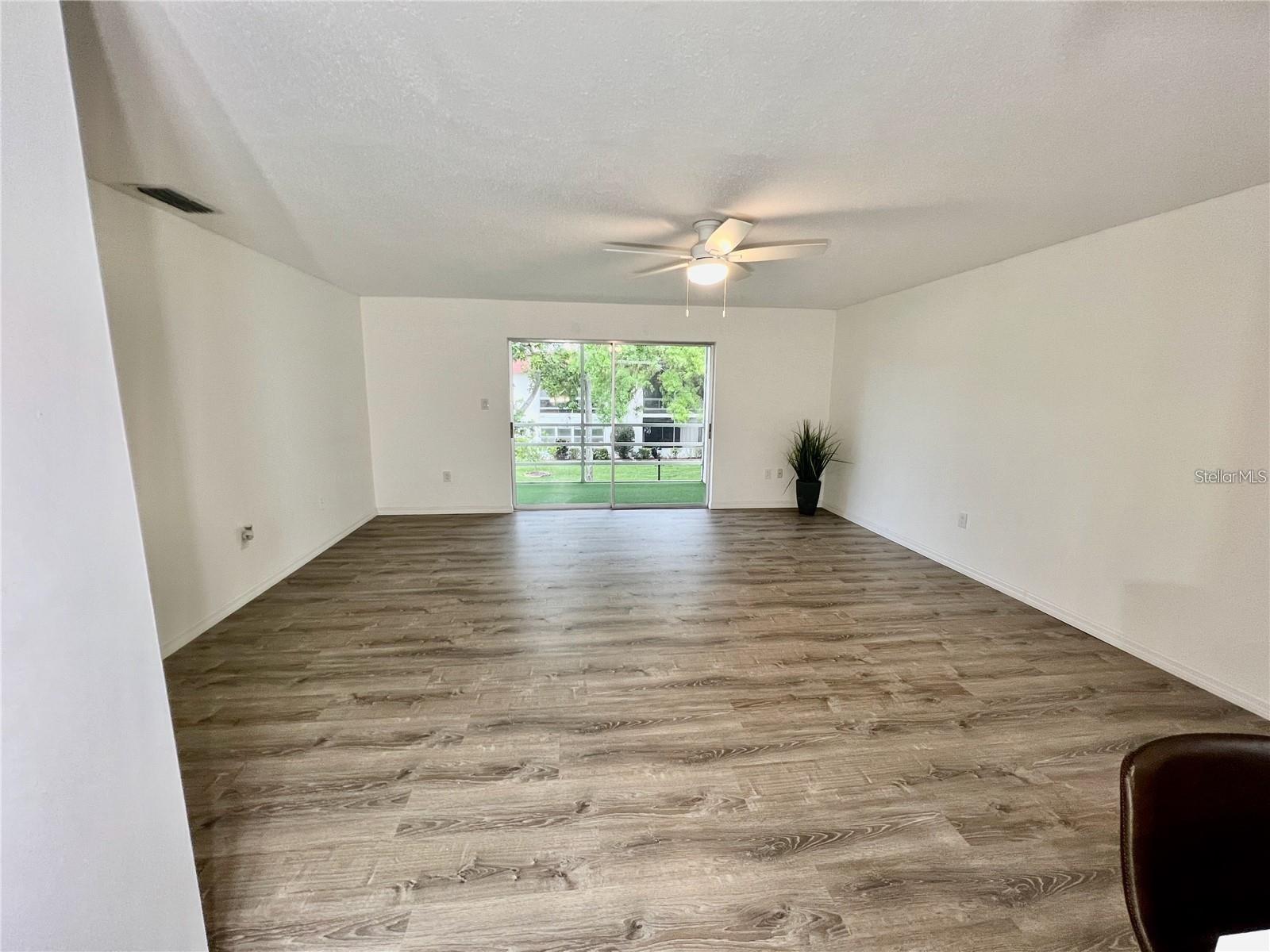 BENEVA VILLAGE SEC 1 - Residential Lease