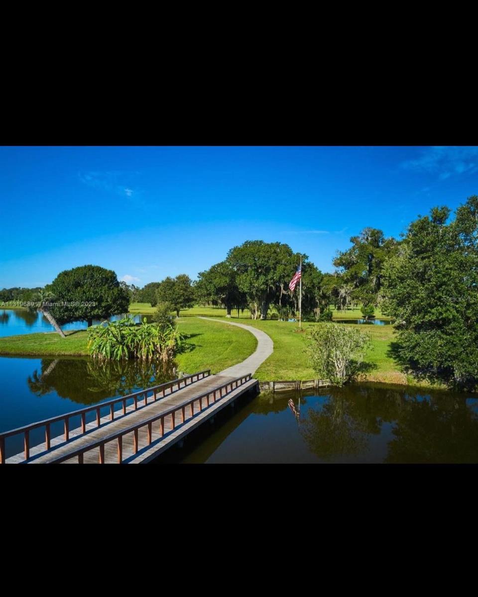 INDIAN LAKE ESTATES - Land