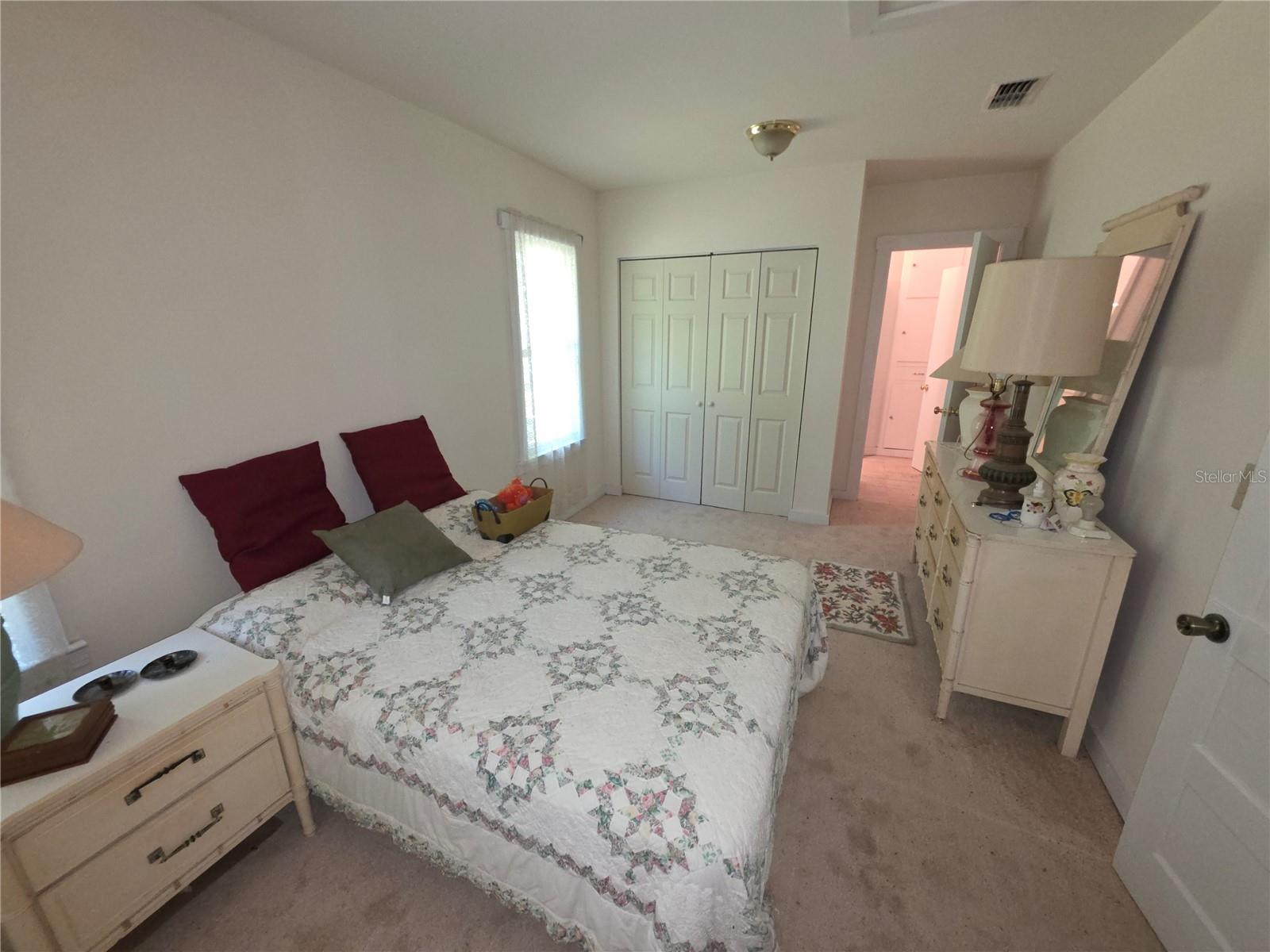 SW1/4 OF SW1/4 LESS S347 FT THEREOF - Residential