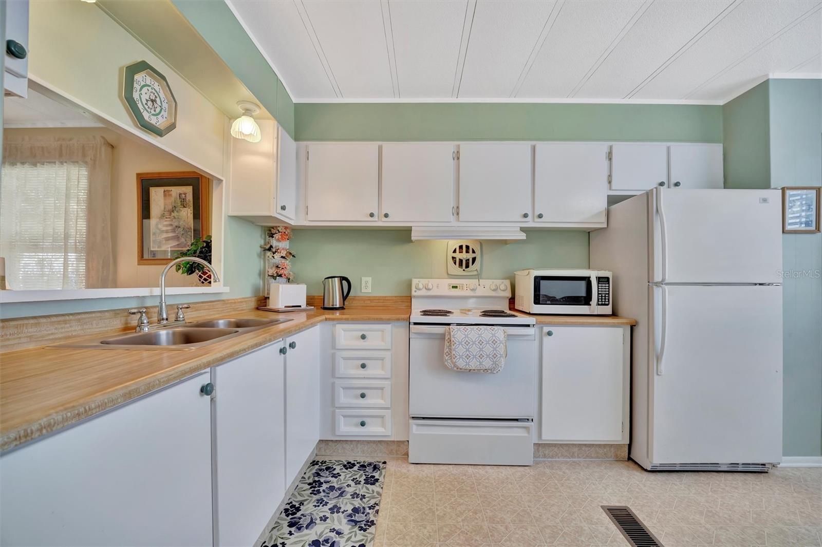 CARIBBEAN ISLES RESIDENTIAL CO - Residential