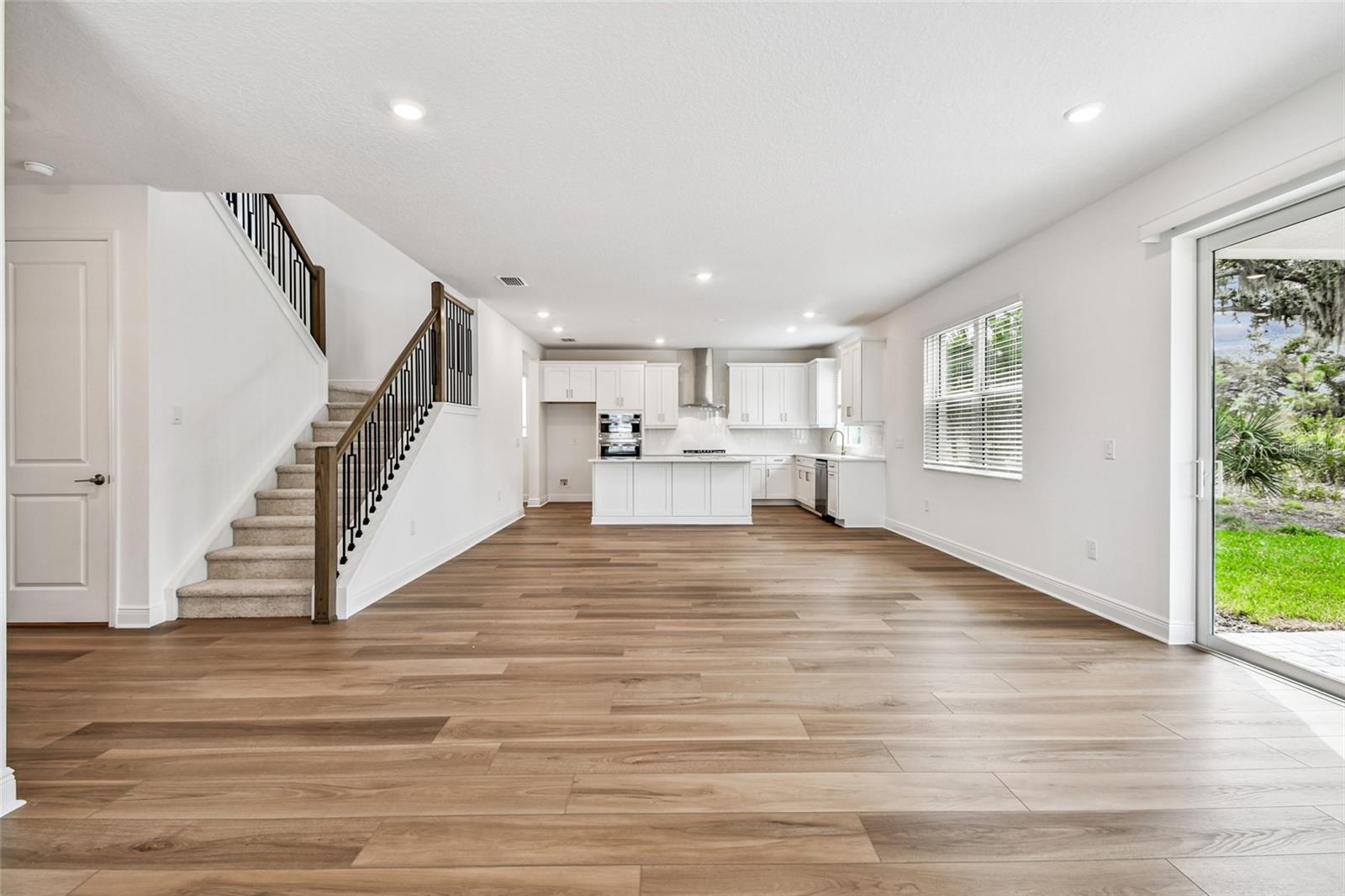 HAWKSTONE - Residential