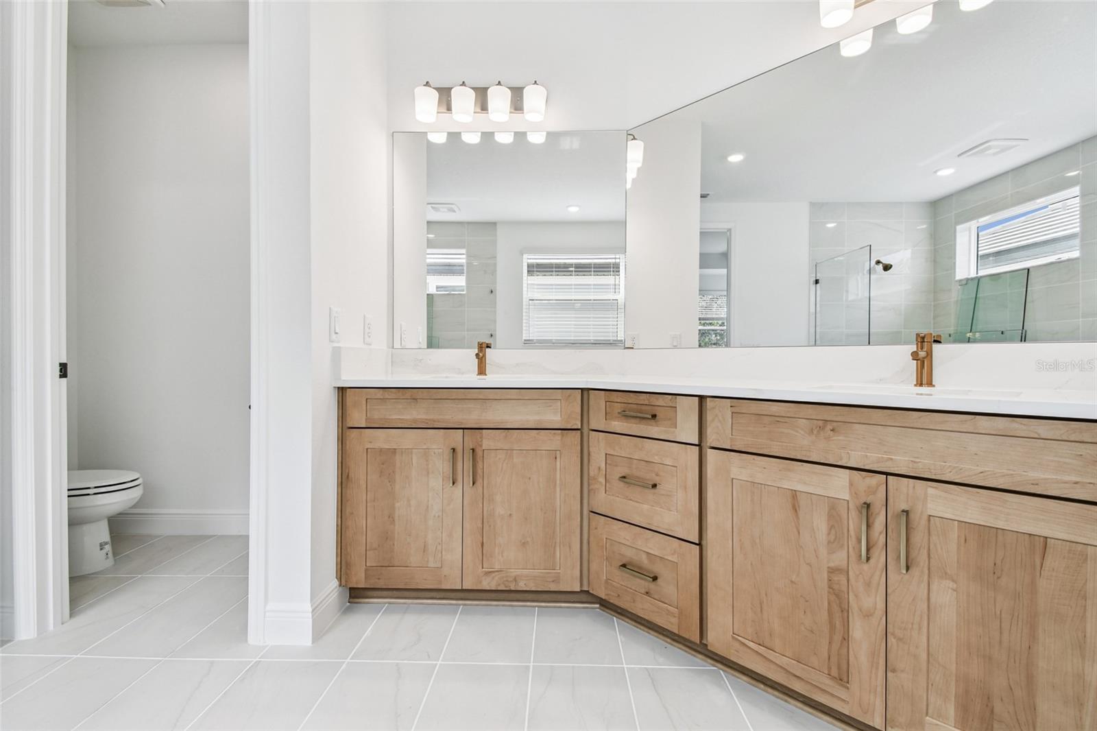 HAWKSTONE - Residential