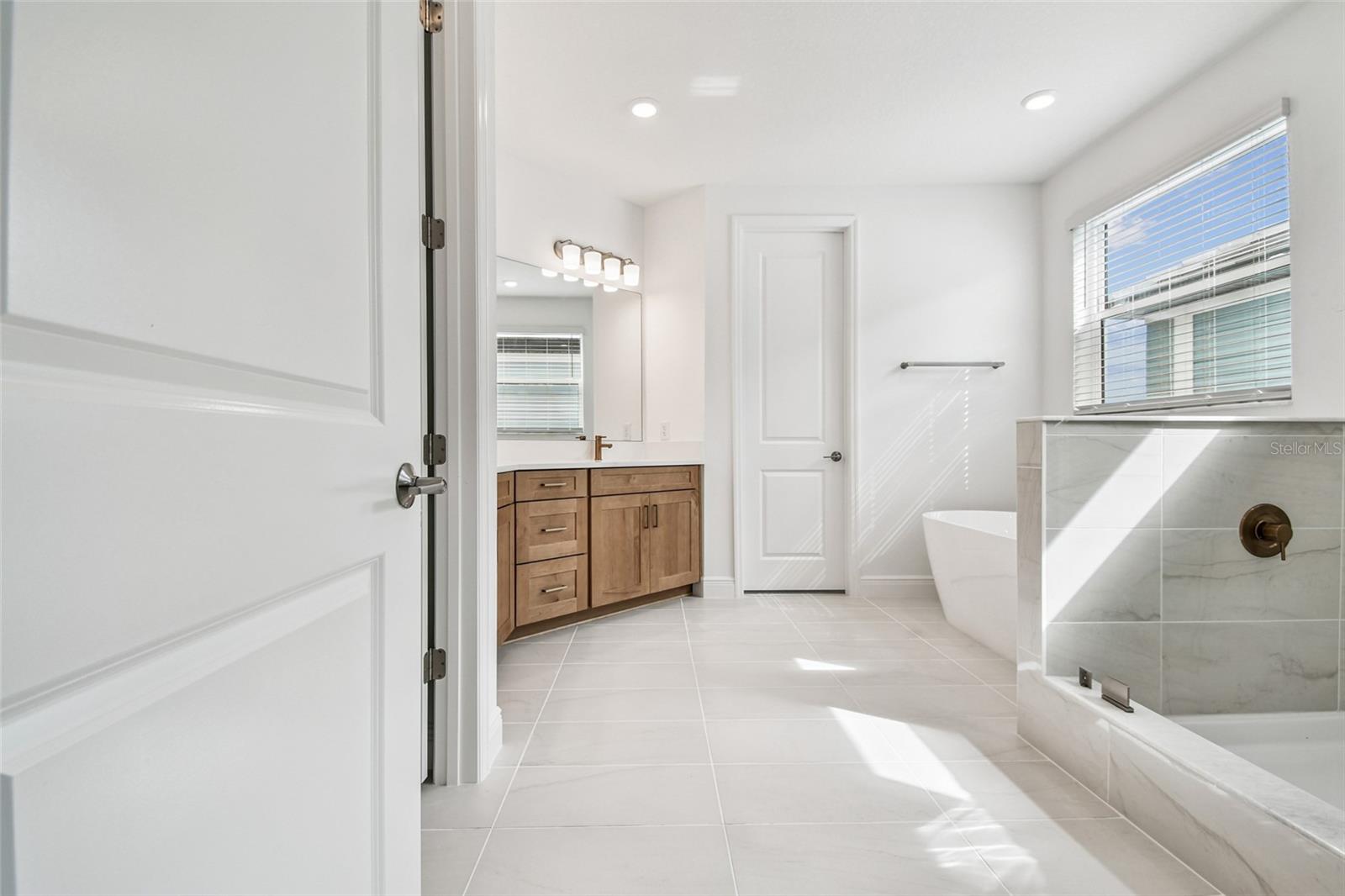 HAWKSTONE - Residential