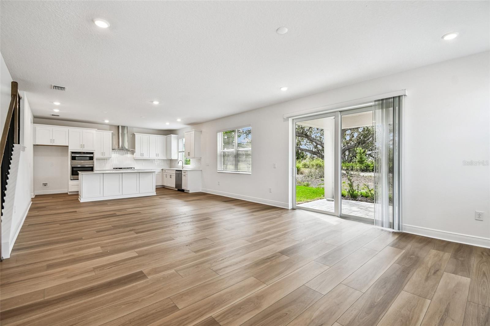 HAWKSTONE - Residential