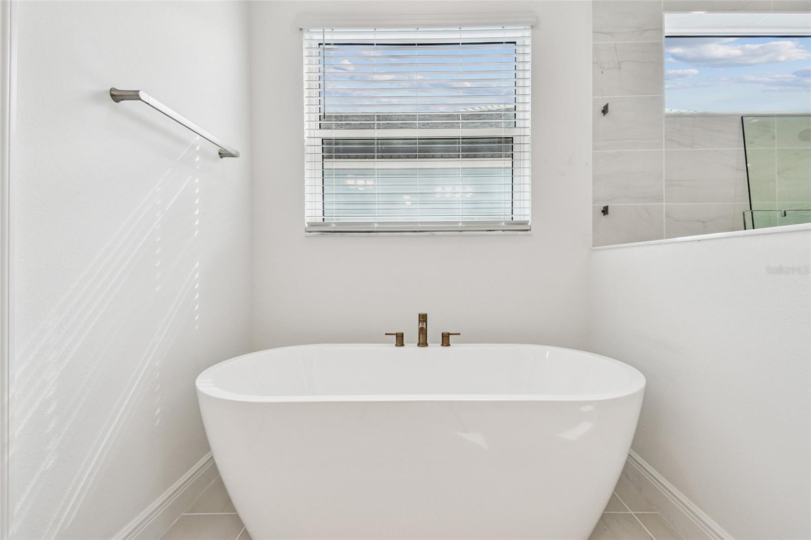 HAWKSTONE - Residential