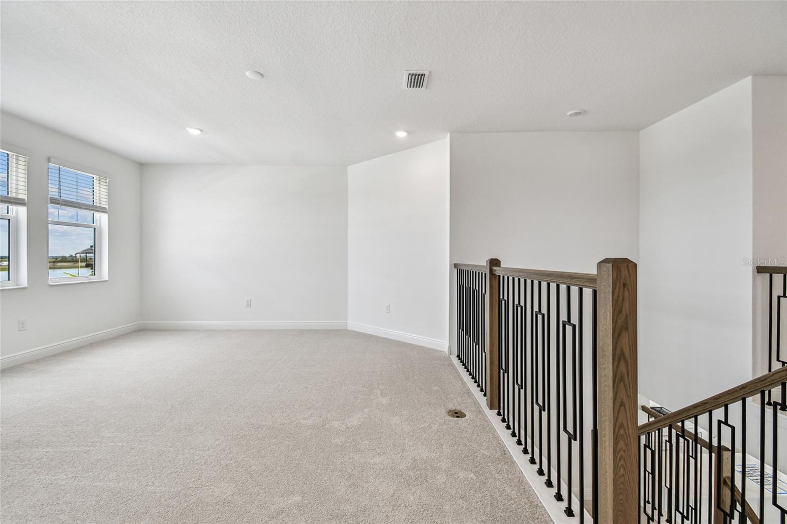 HAWKSTONE - Residential