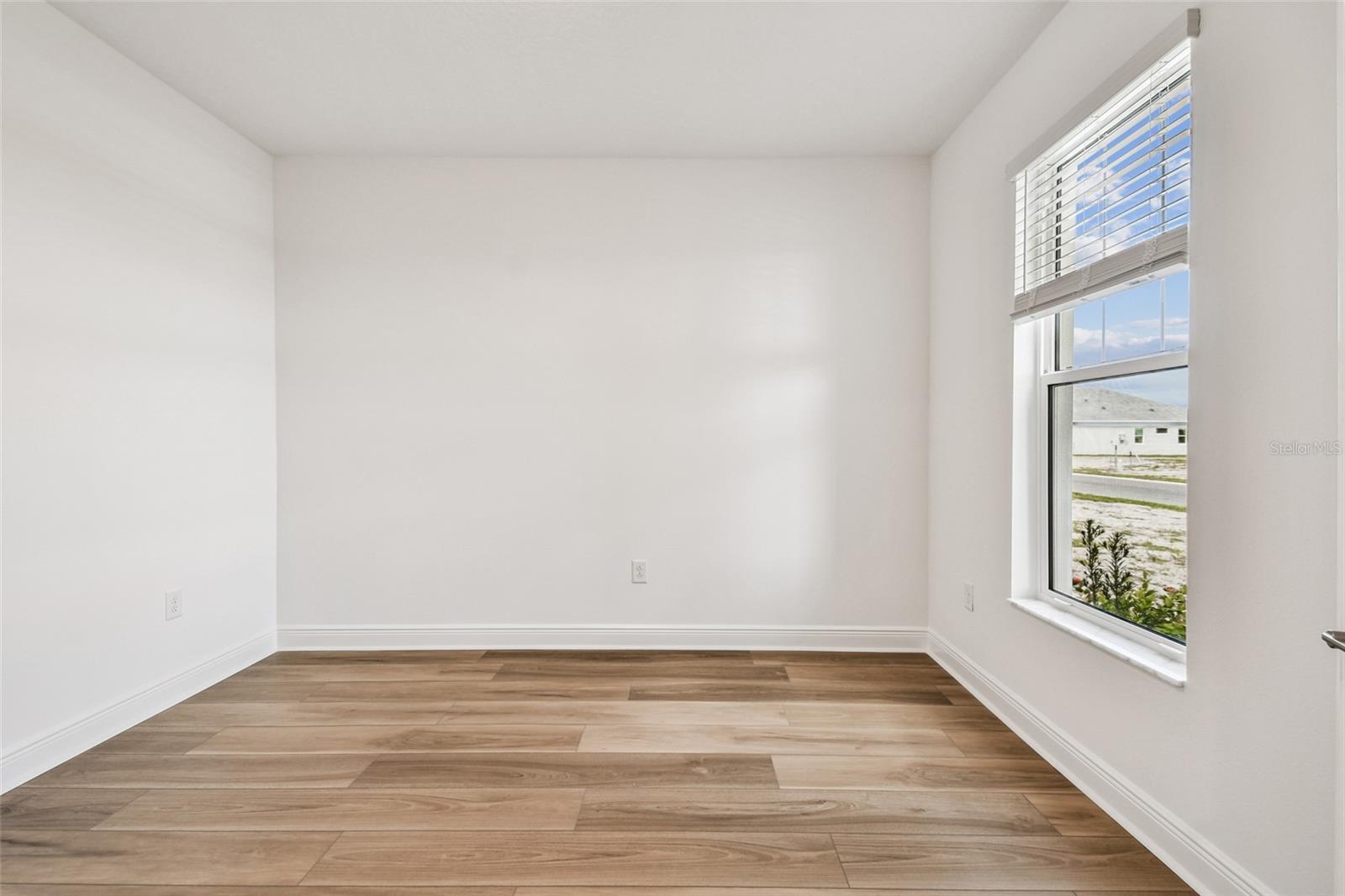 HAWKSTONE - Residential