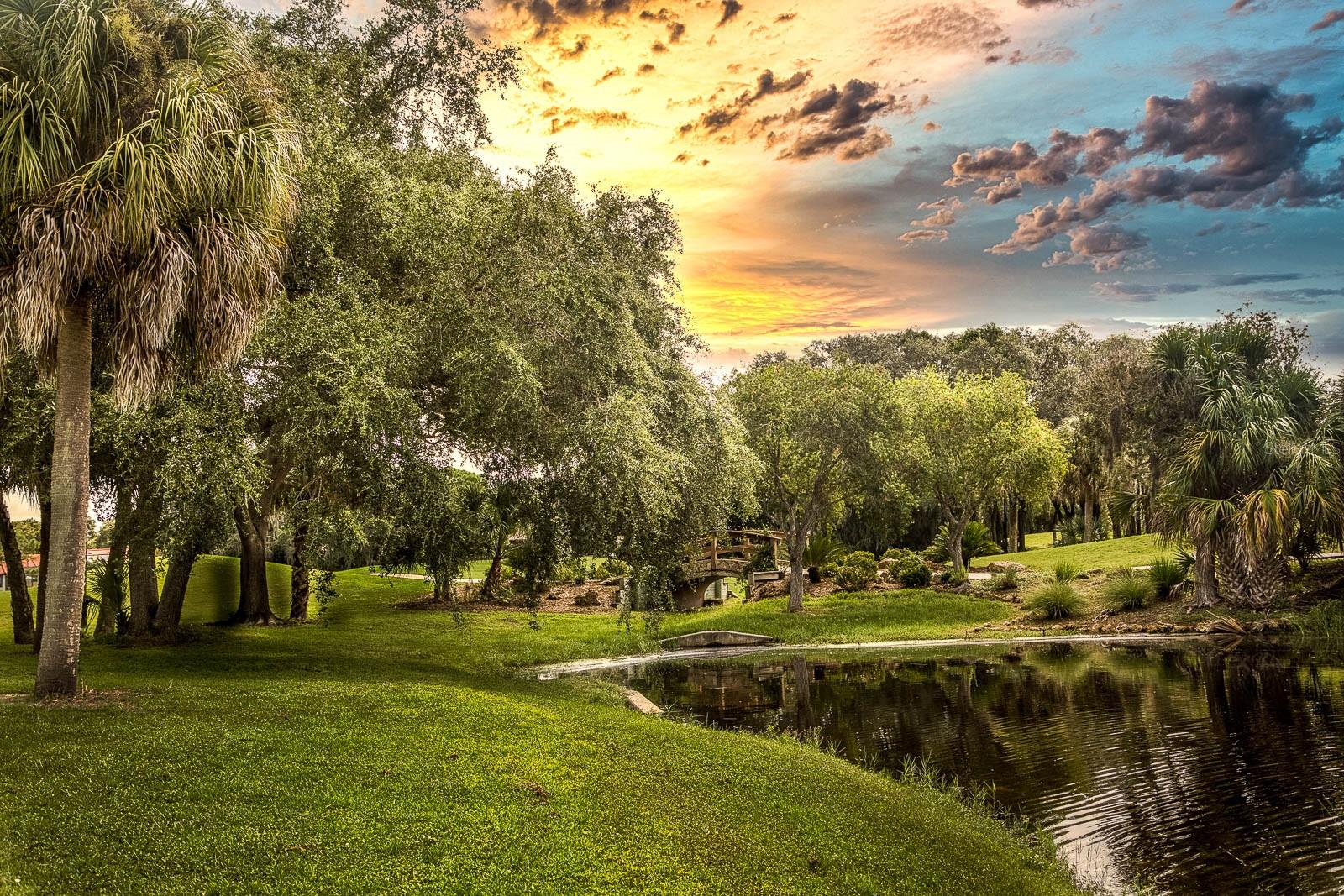 CALUSA LAKES - Residential
