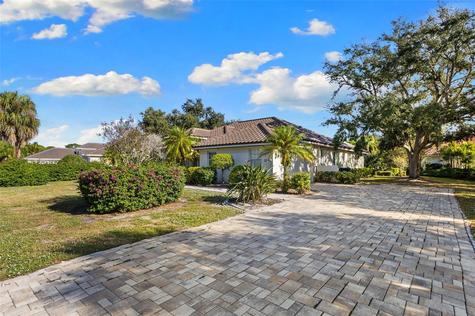 2208 CALUSA LAKES BOULEVARD