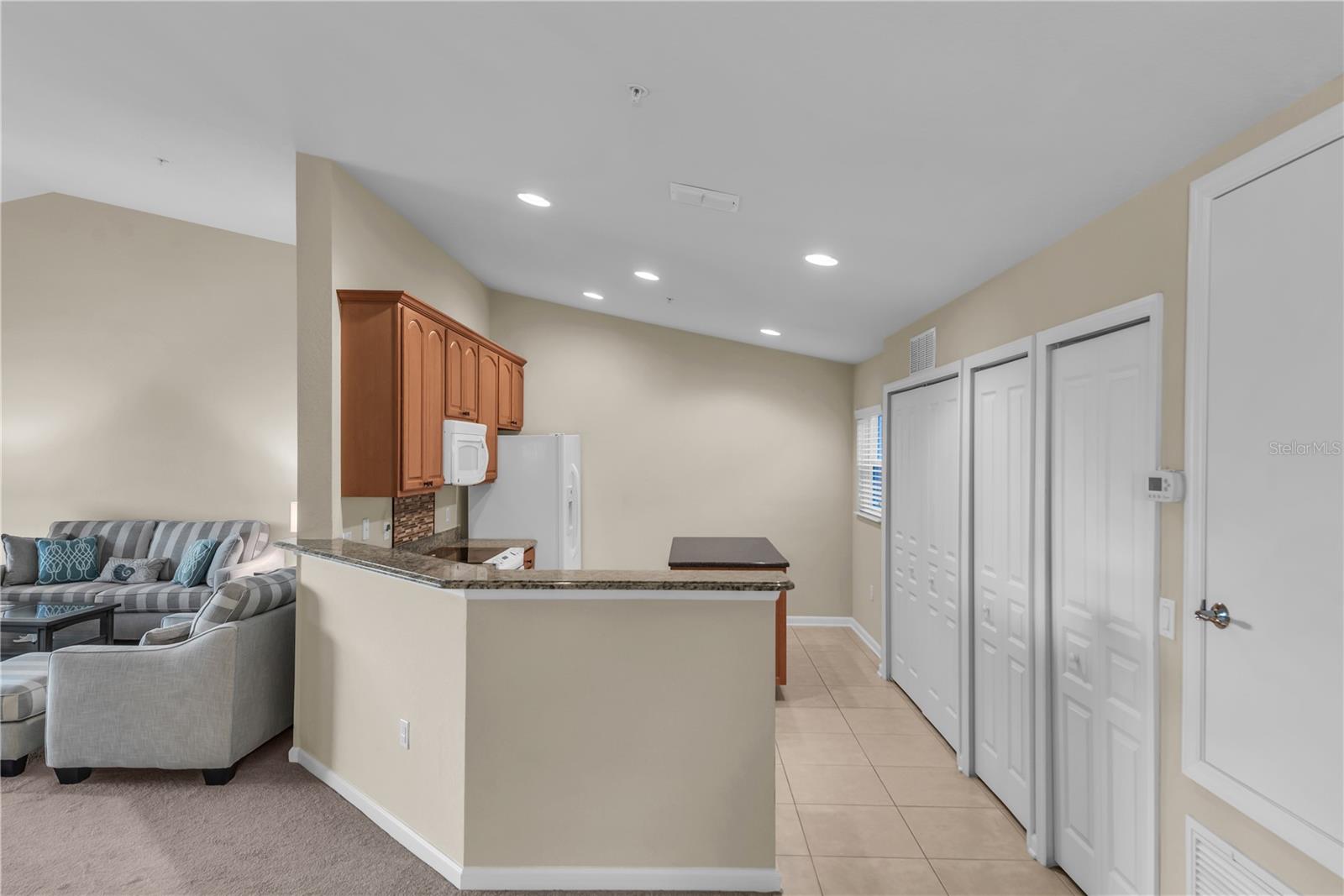 PROMENADES AT BELLA TRAE A CONDO - Residential