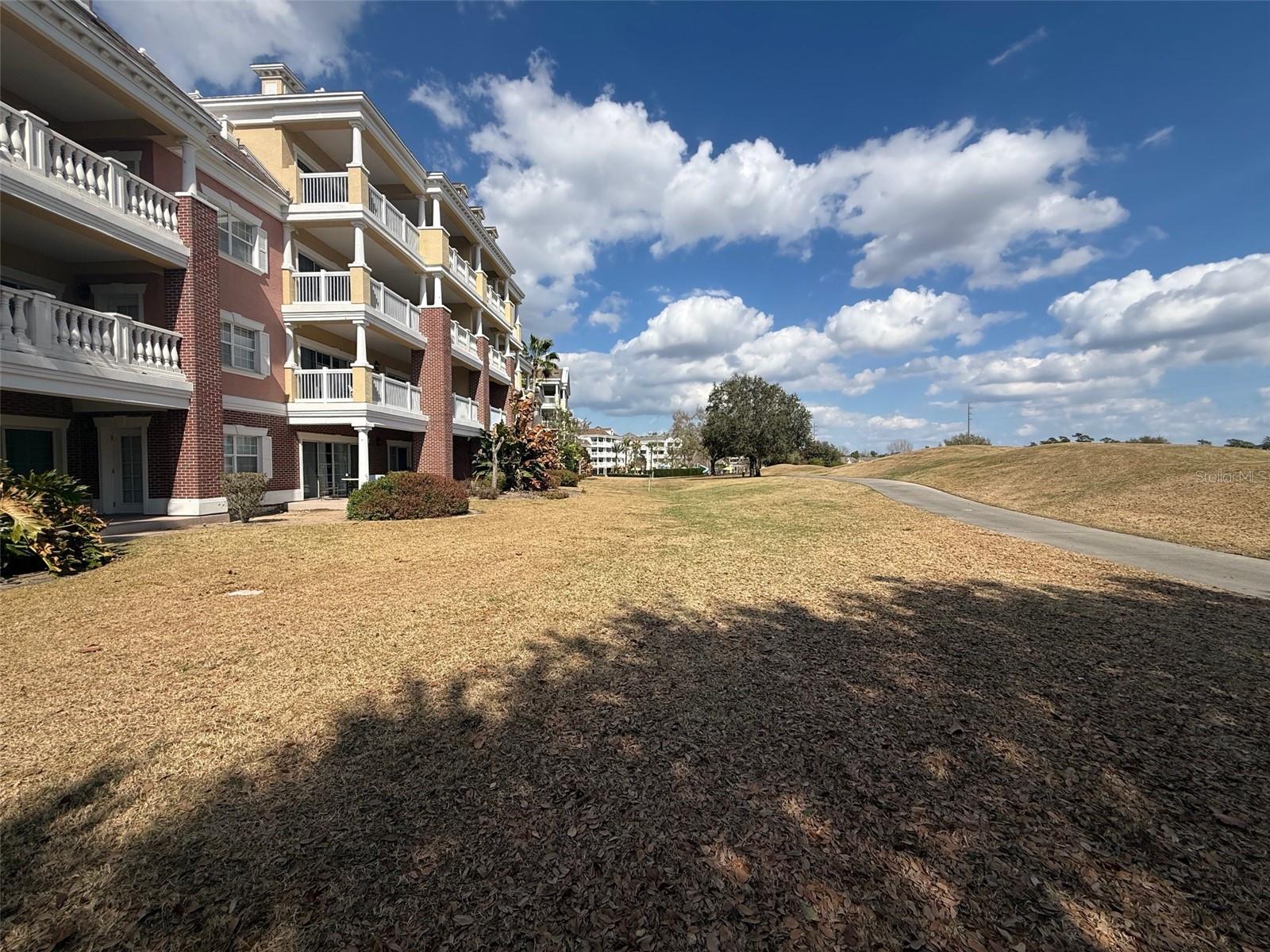 VILLAS AT REUNION SQUARE CONDO PH 8 - Residential