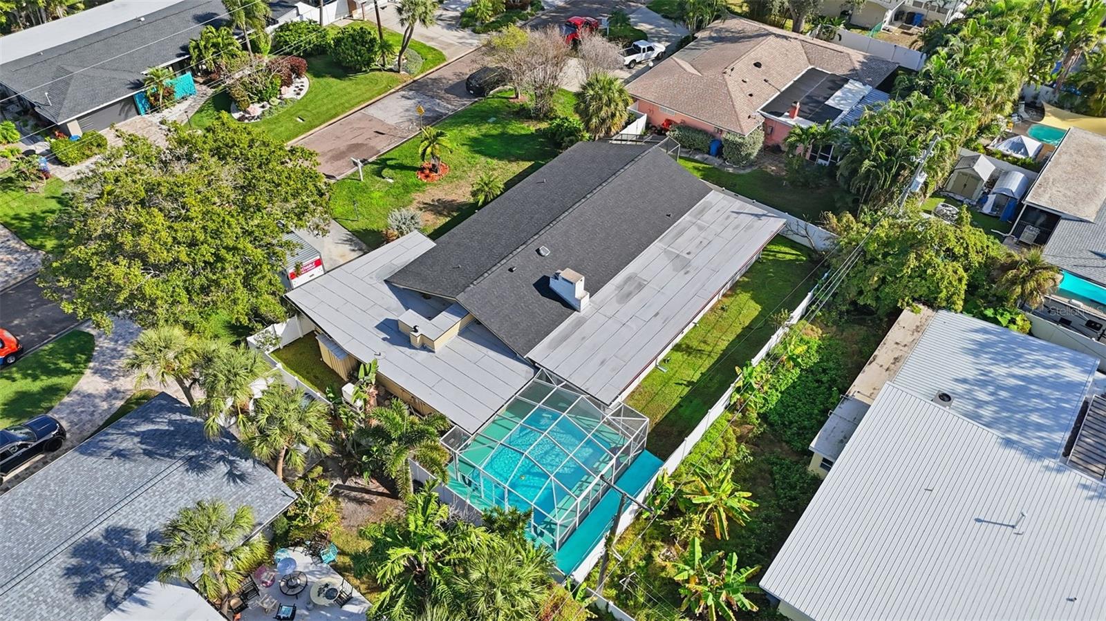 MAXIMO MOORINGS - Residential