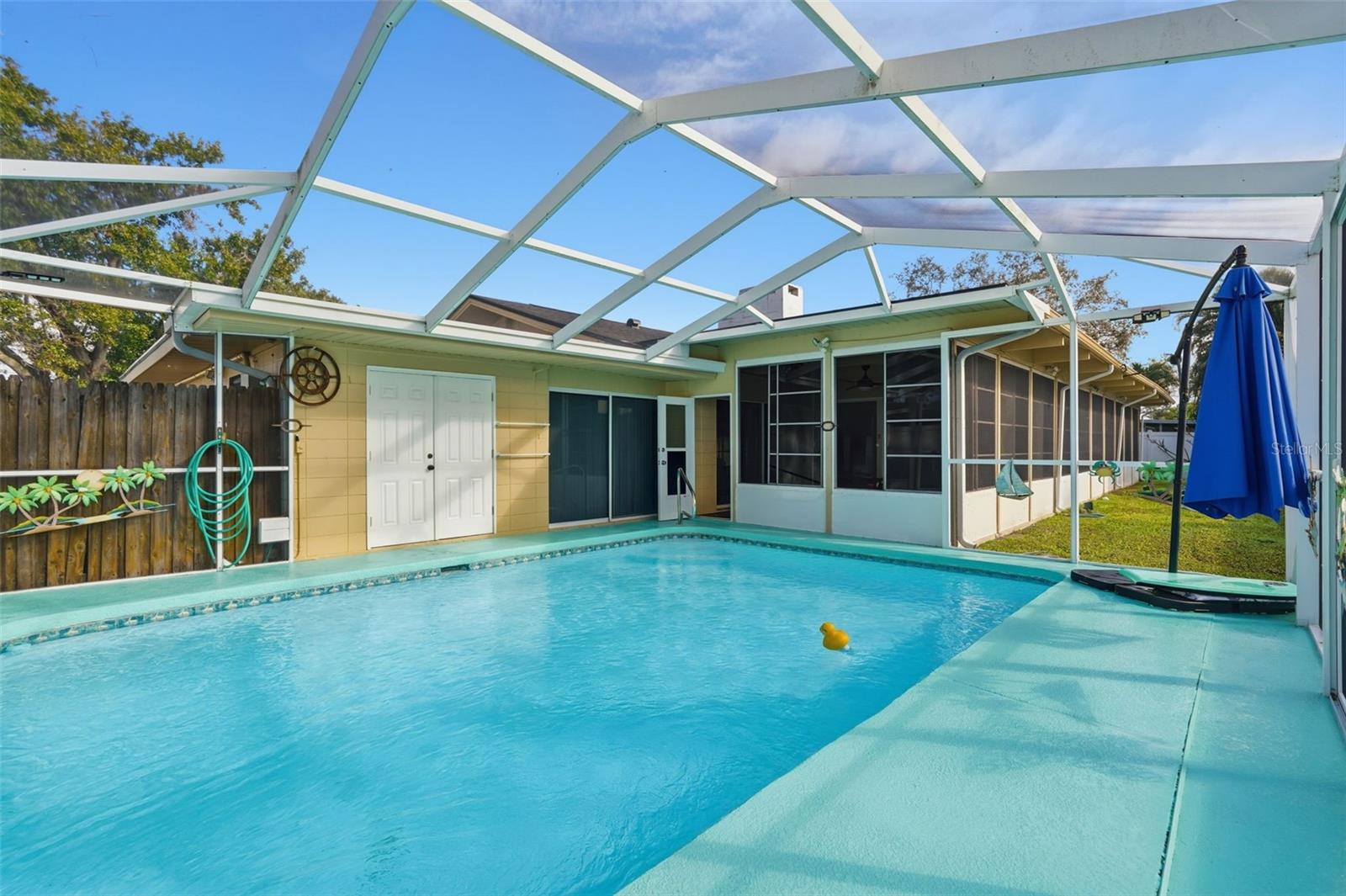 MAXIMO MOORINGS - Residential