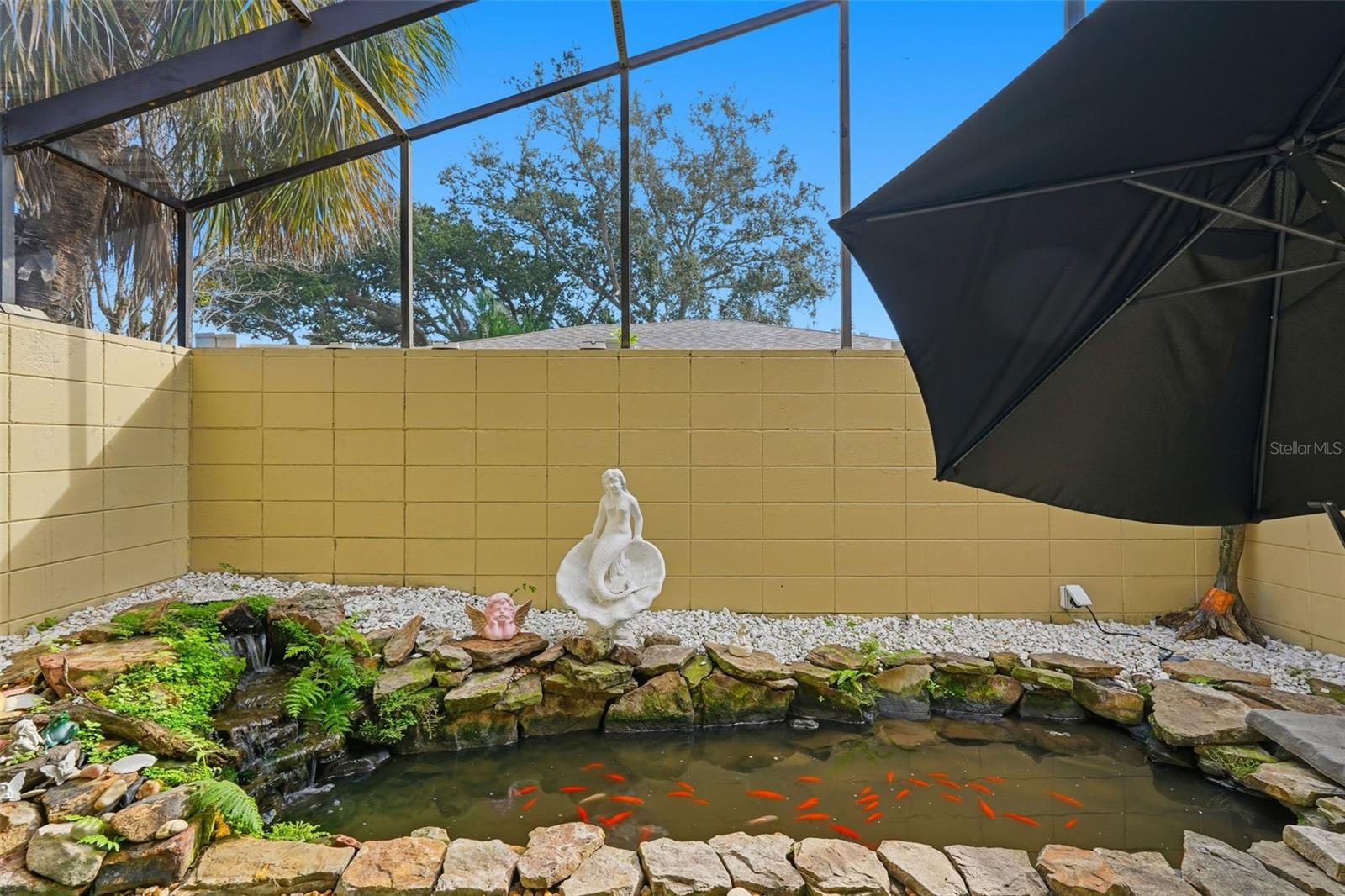 MAXIMO MOORINGS - Residential