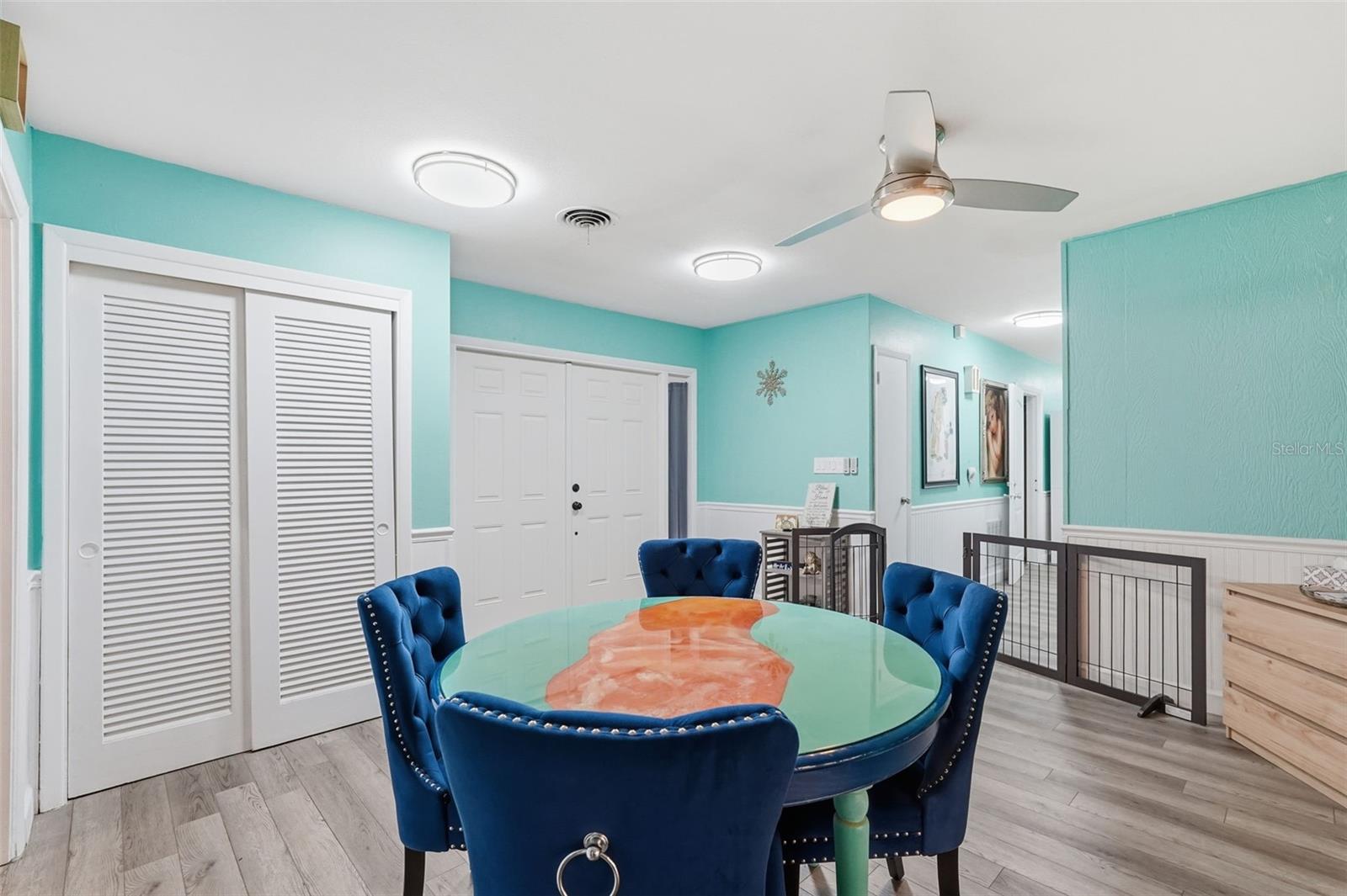 MAXIMO MOORINGS - Residential