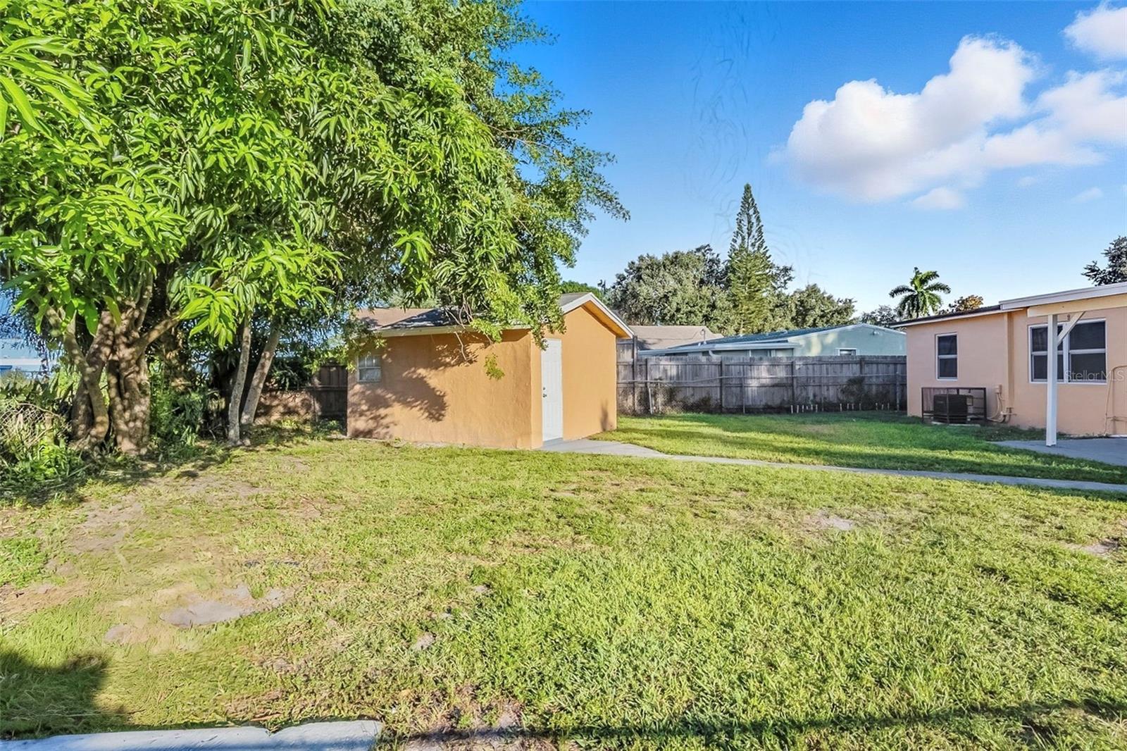 GOLFVIEW HEIGHTS 01 - Residential